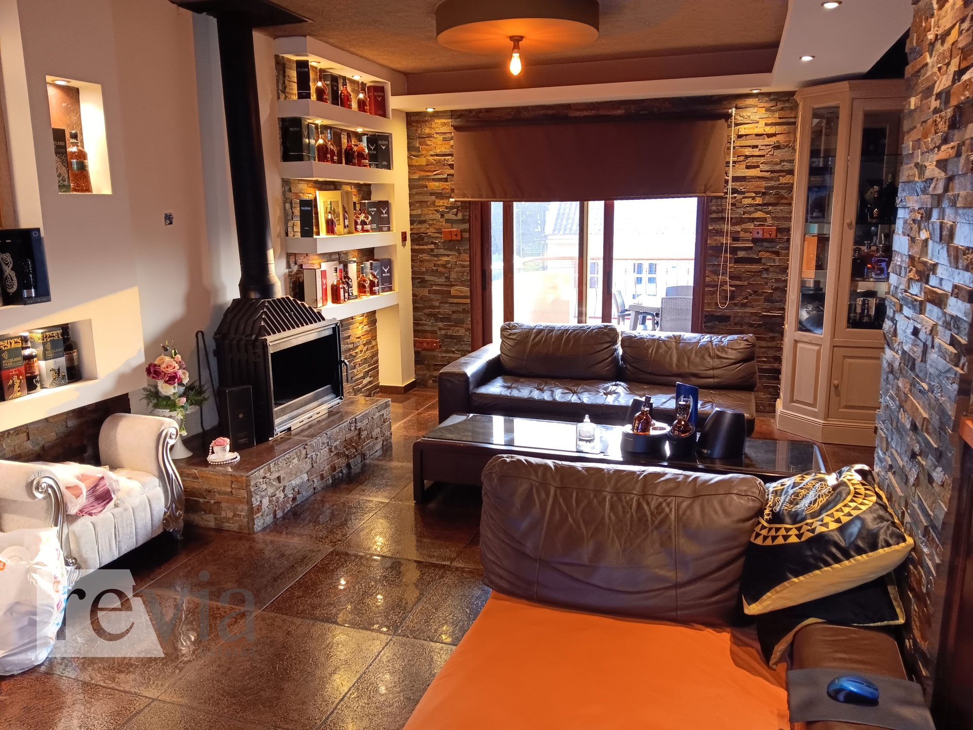 3e4e9cca9d8d4a24adbe6d7dace473c3