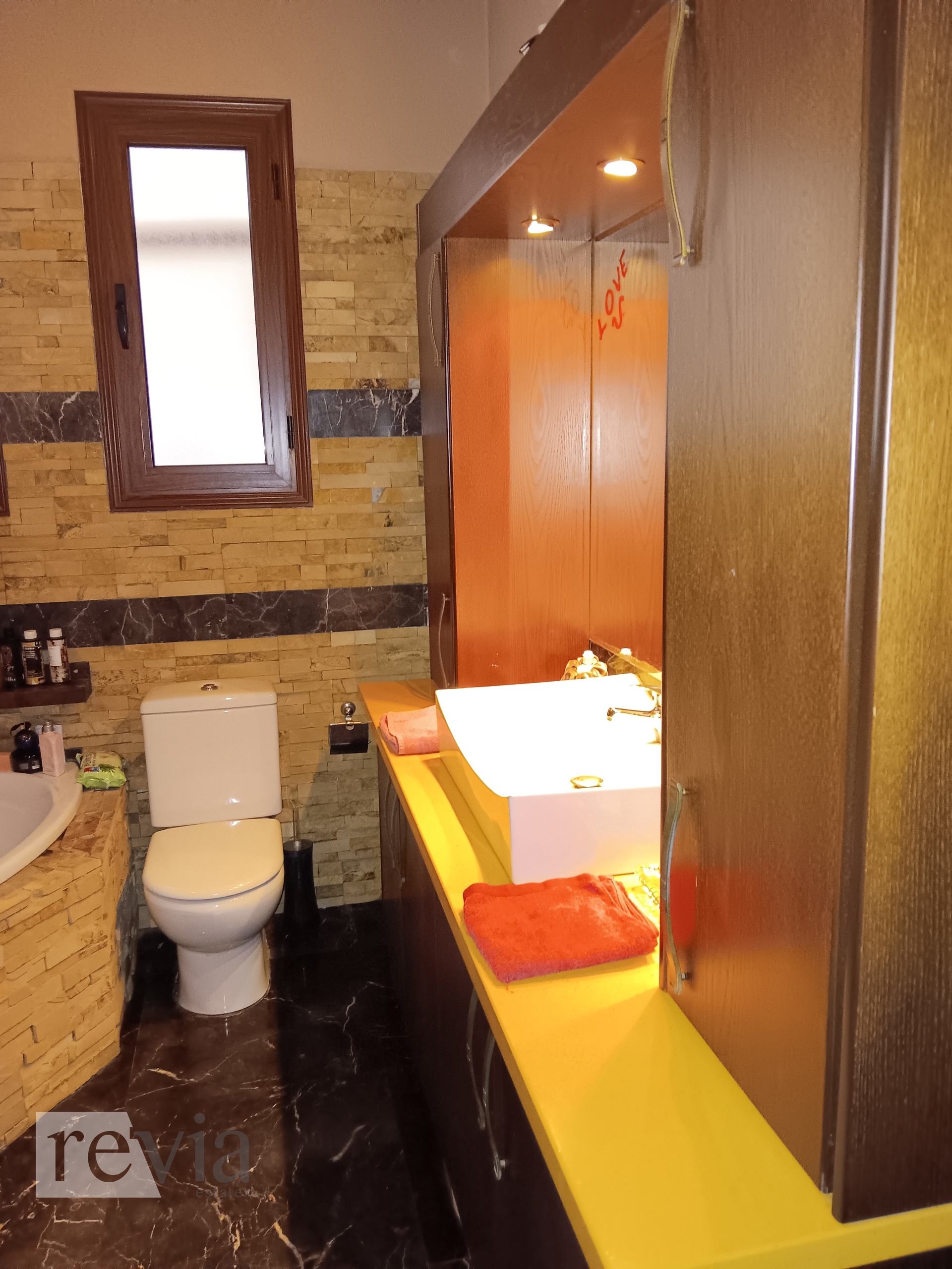 95cde465204a4ce19bf5ac7923be7d8d