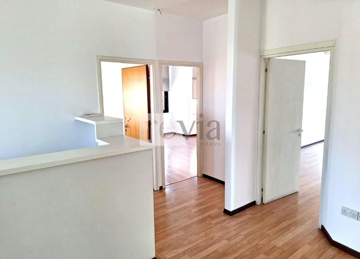 3f95d030e0e74f759cef170ccaf92efa