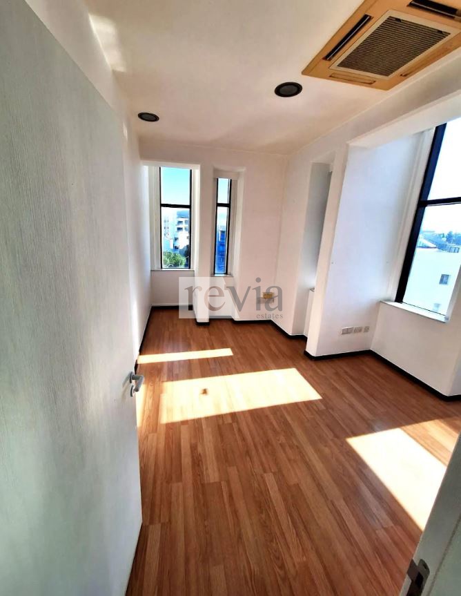 7c095ecf6e7d43e7b13b161a6150c724