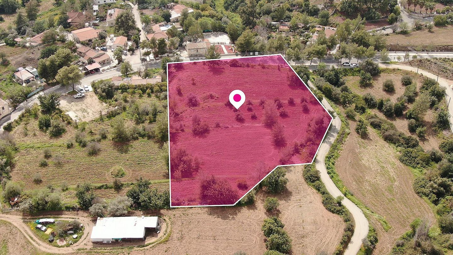 Prime Development Opportunity: Residential Field in Lageia, Larnaca – id S9117