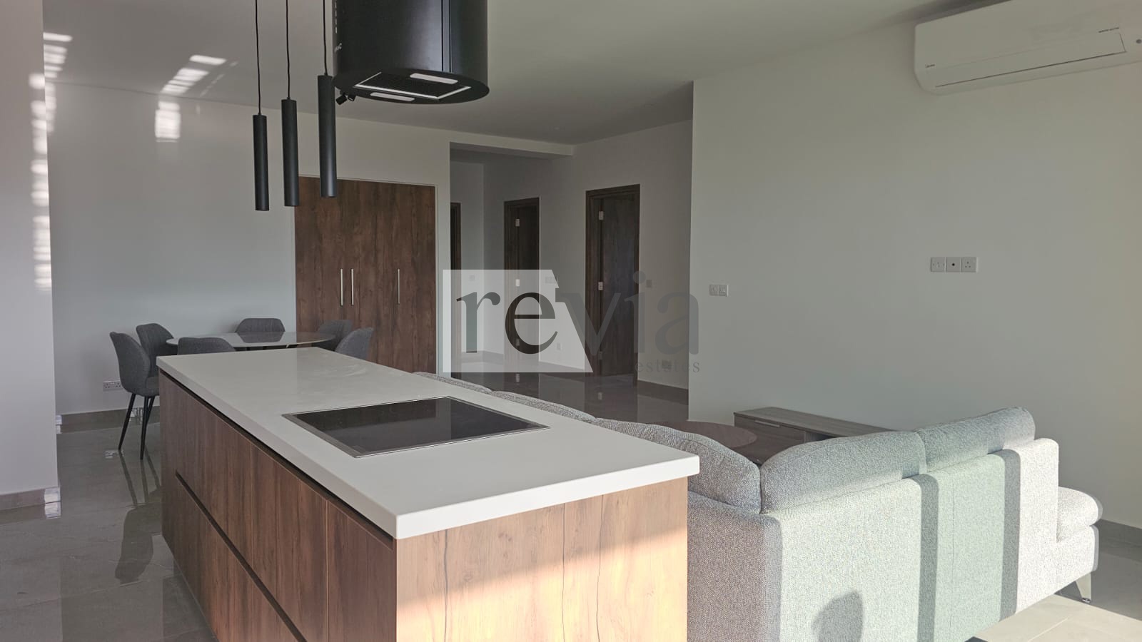 25cde8805e3f4d5ba85f4aef8ee5df58