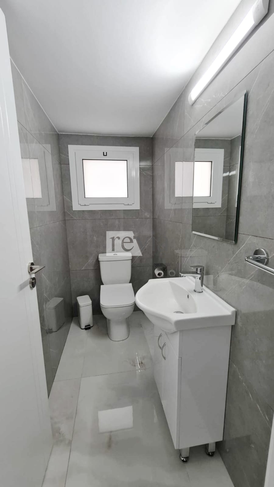 3230b99b71b04822b07de604764e77c4