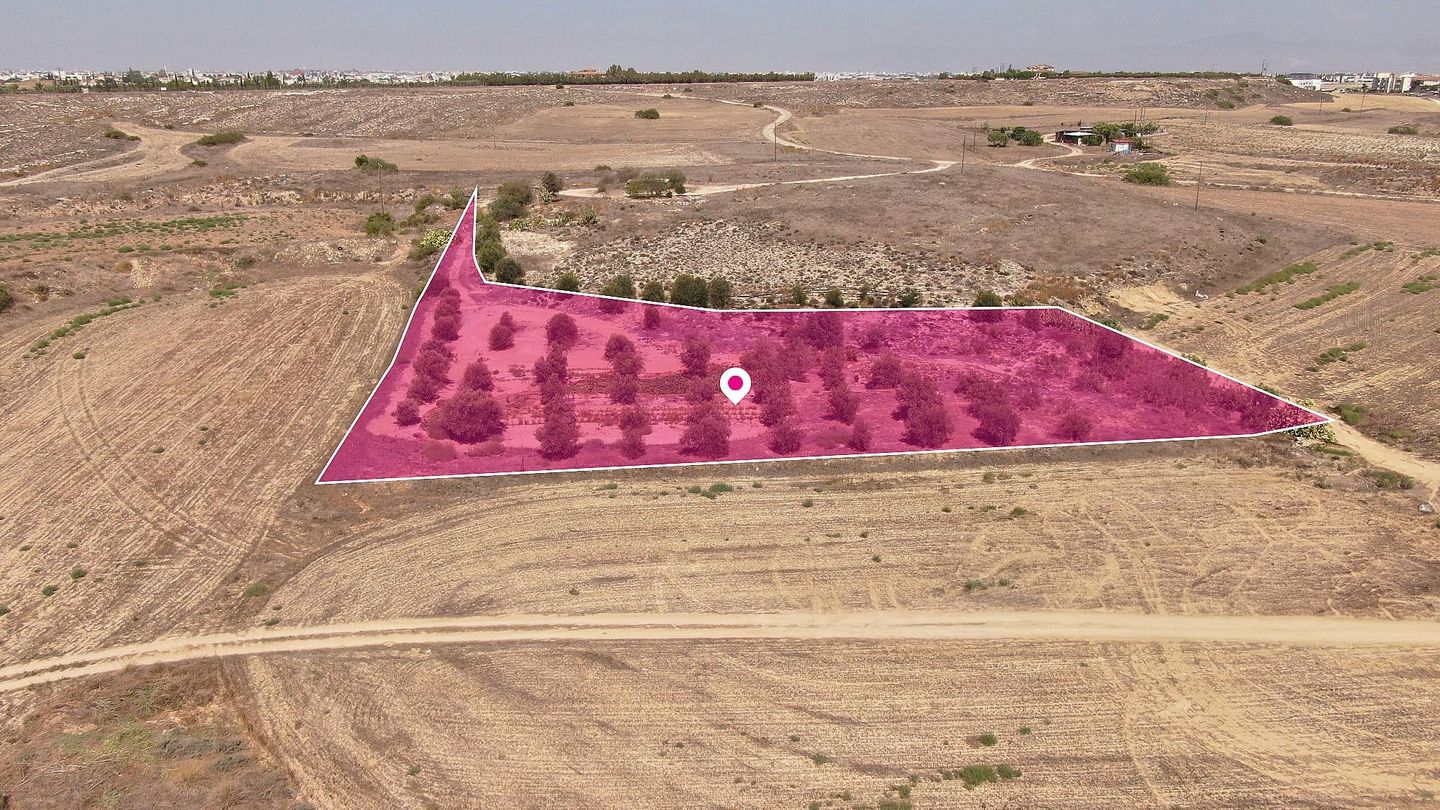 Residential field in Geri Nicosia – id S4708