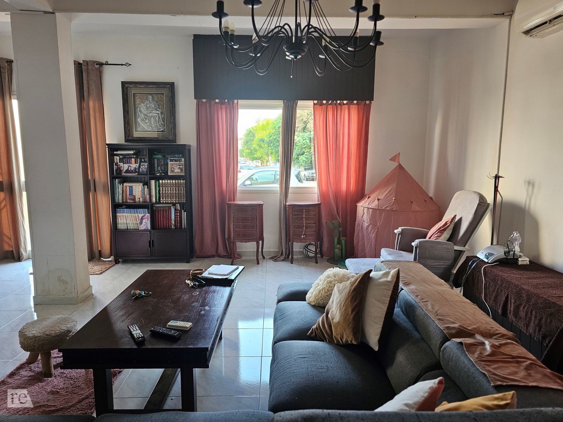 6725fb805d0d4d37bec41cbb44799c16