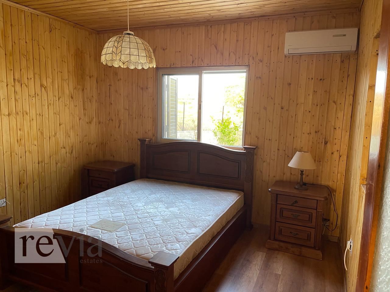 bb65efdd5bdb4effab15b358d0dec0cc