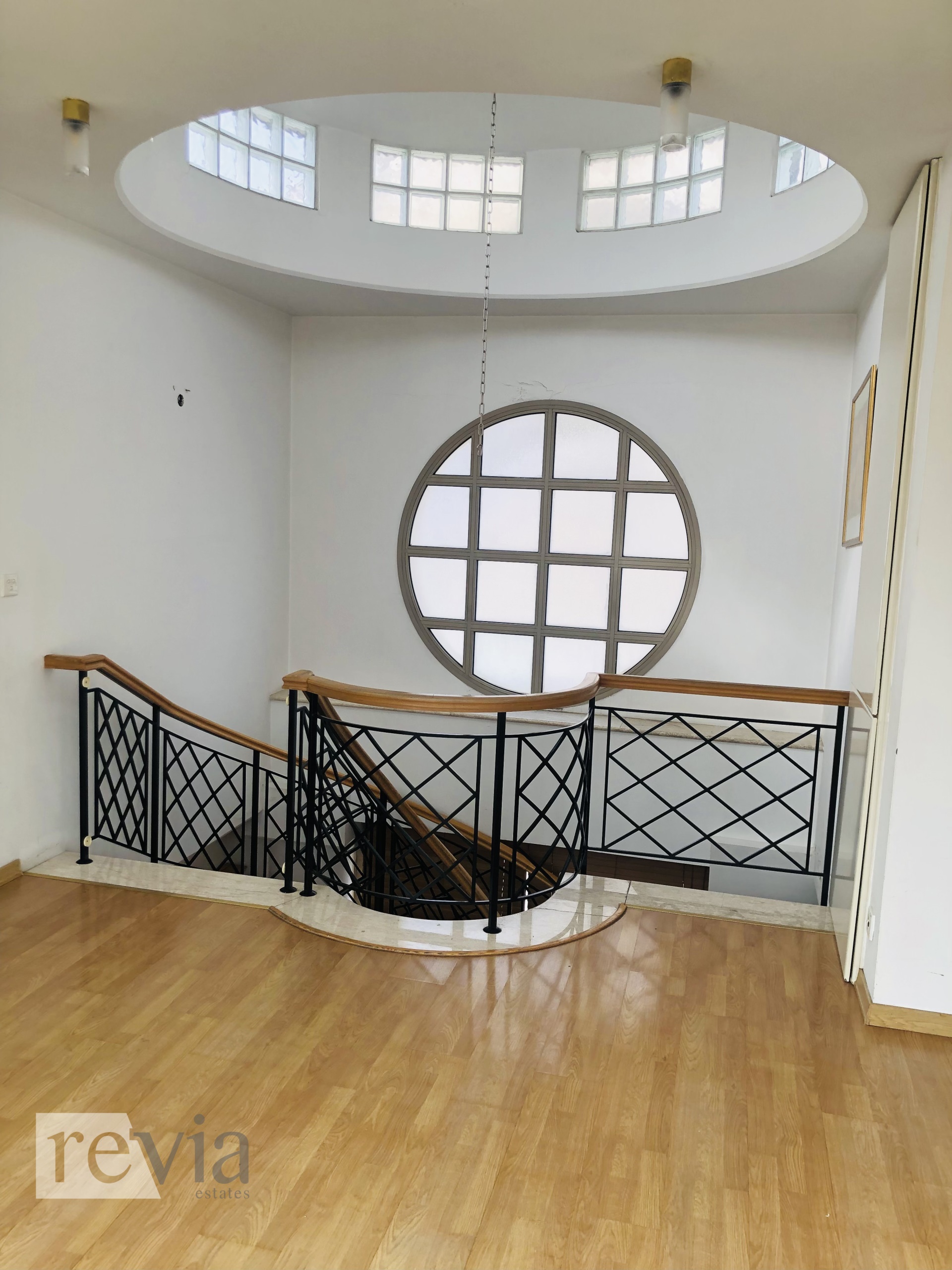 img_7276dcb2-a54d-4e7c-8bcb-d9f4b98f00db