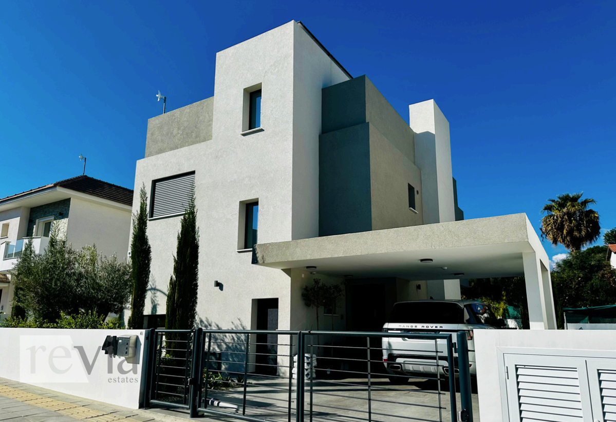 img_c7f52a76-dbb4-4416-a3f3-173b14bc8a9e