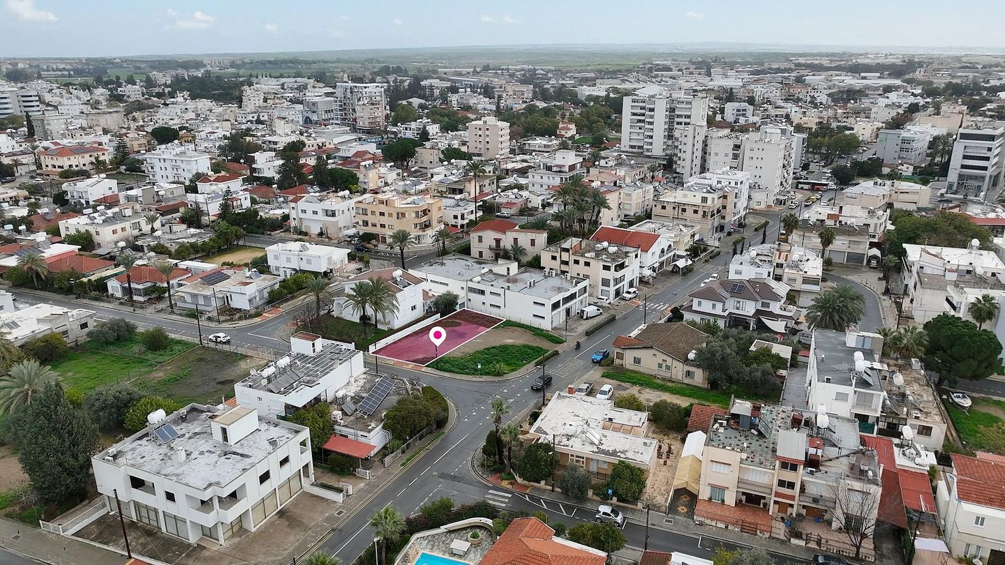 Residential plot in Kaimakli, Nicosia – id S45789