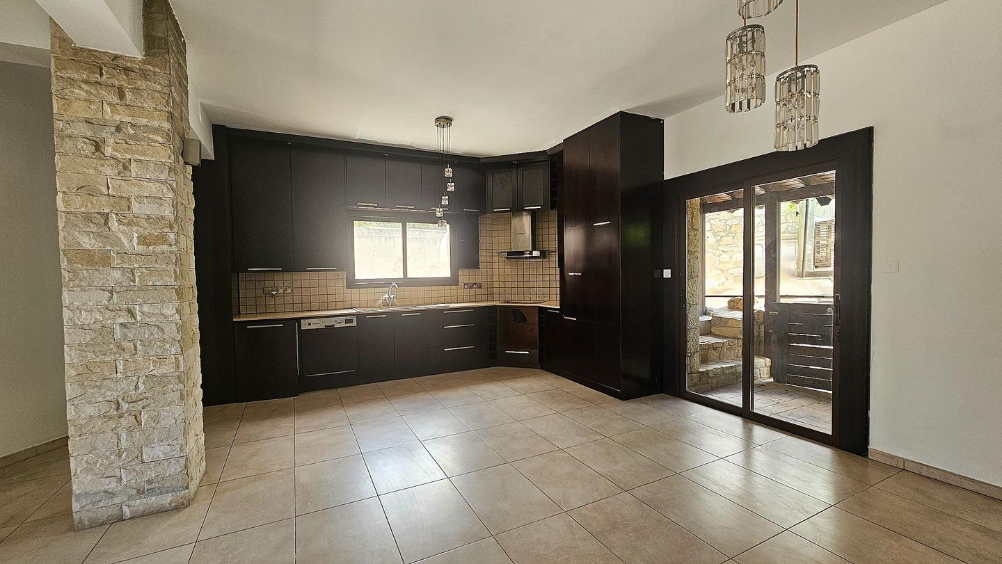 Duplex House with pool in Koili, Paphos – id S4639