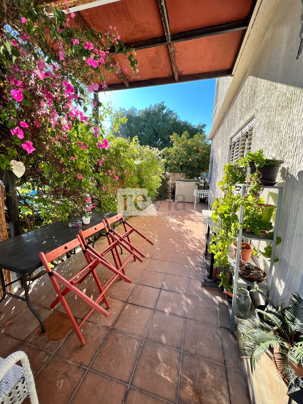 76a849858ef340b8be577e4e5fc6c398