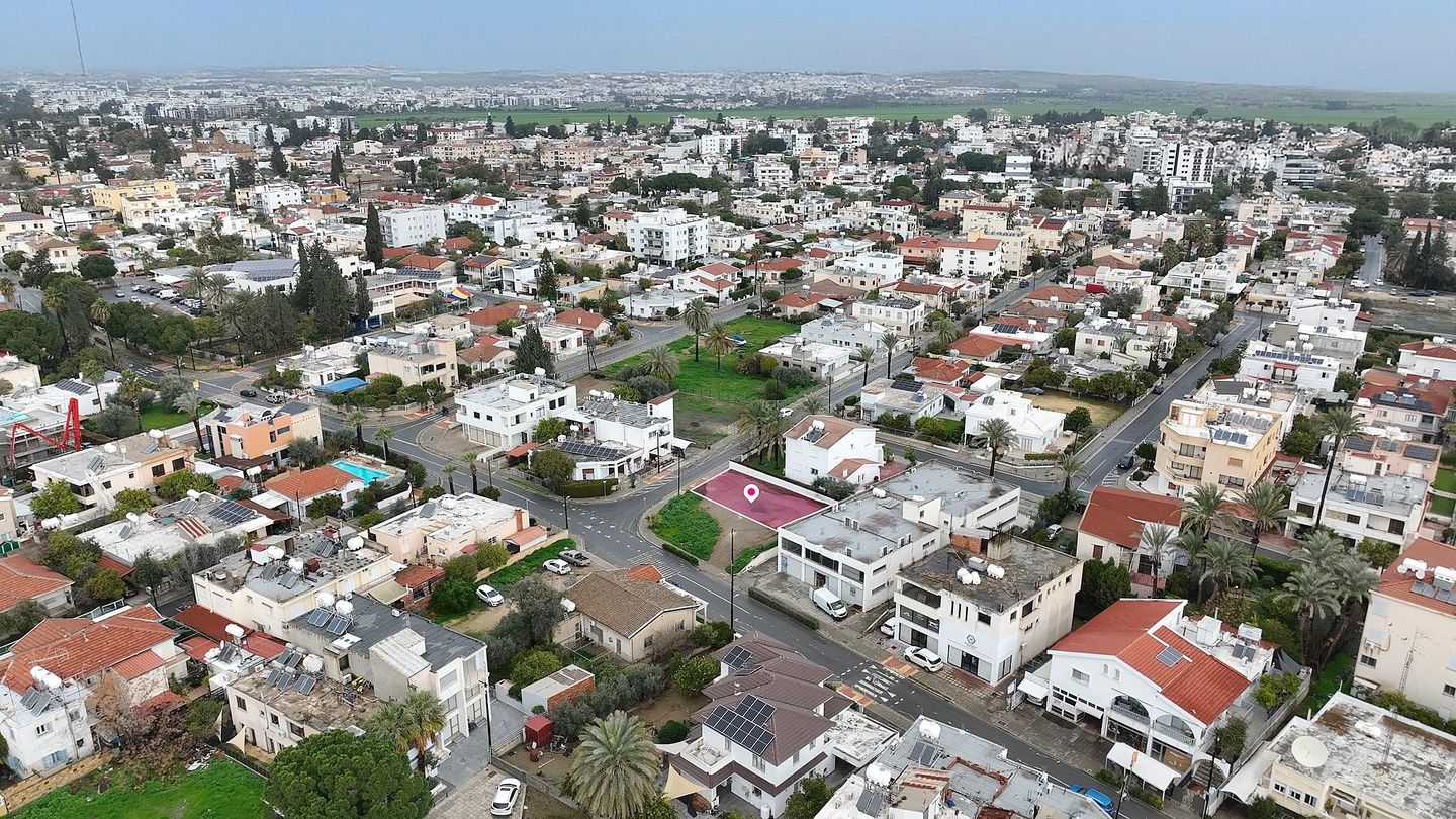 Residential plot in Kaimakli, Nicosia – id S45789