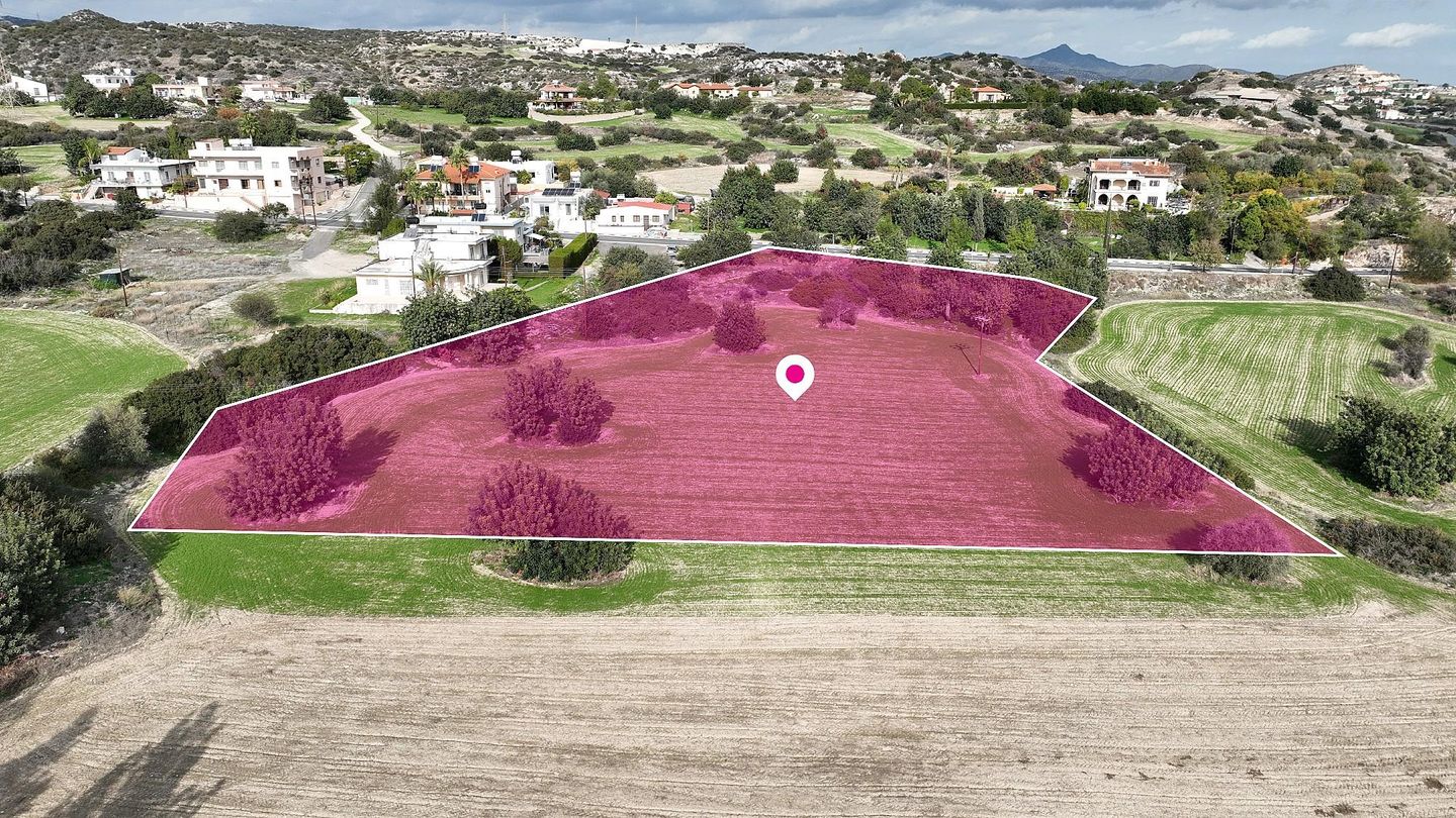 50% Share of a residential field located in Choirokitia, Larnaca. – id S32563
