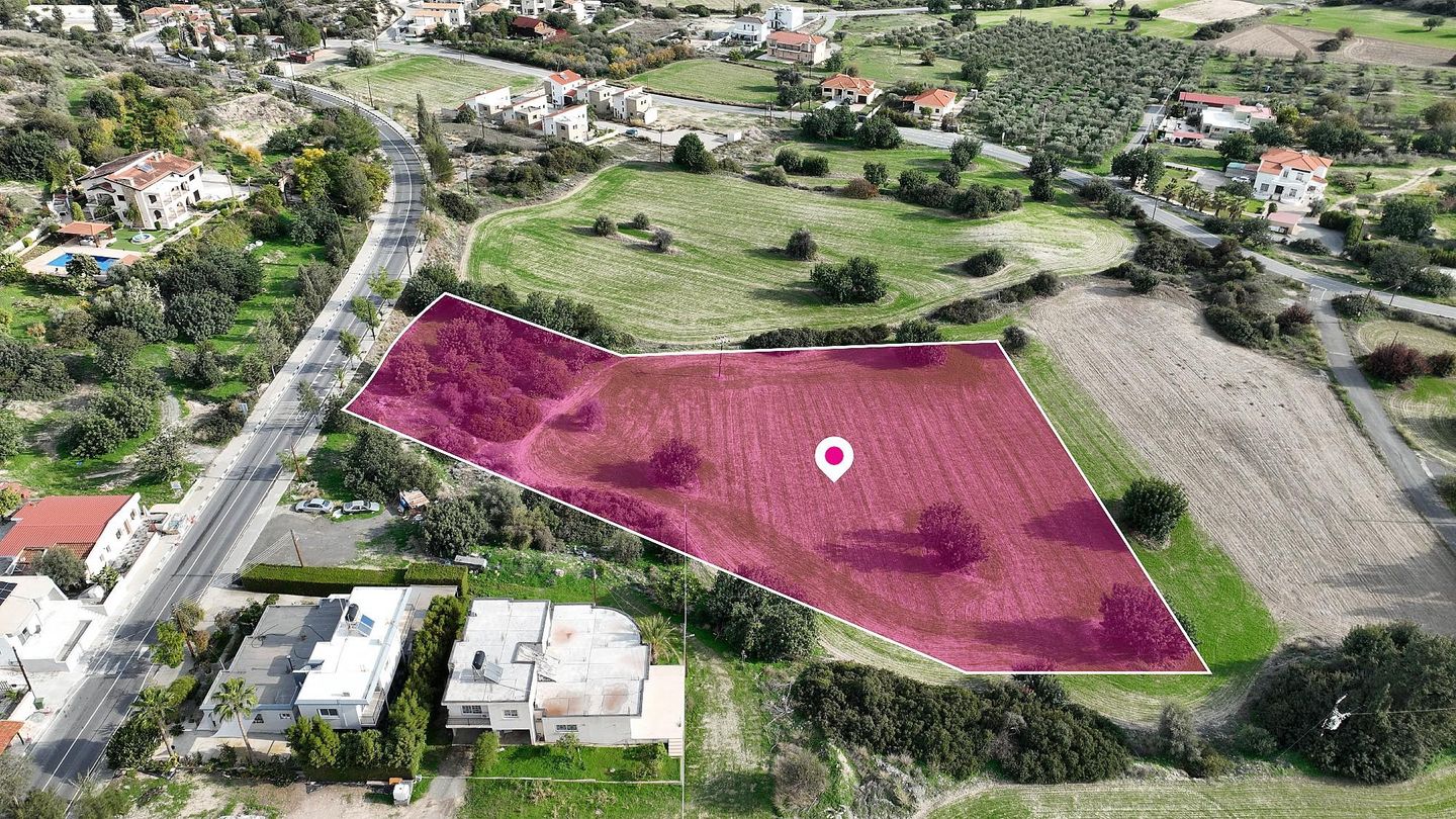 50% Share of a residential field located in Choirokitia, Larnaca. – id S32563
