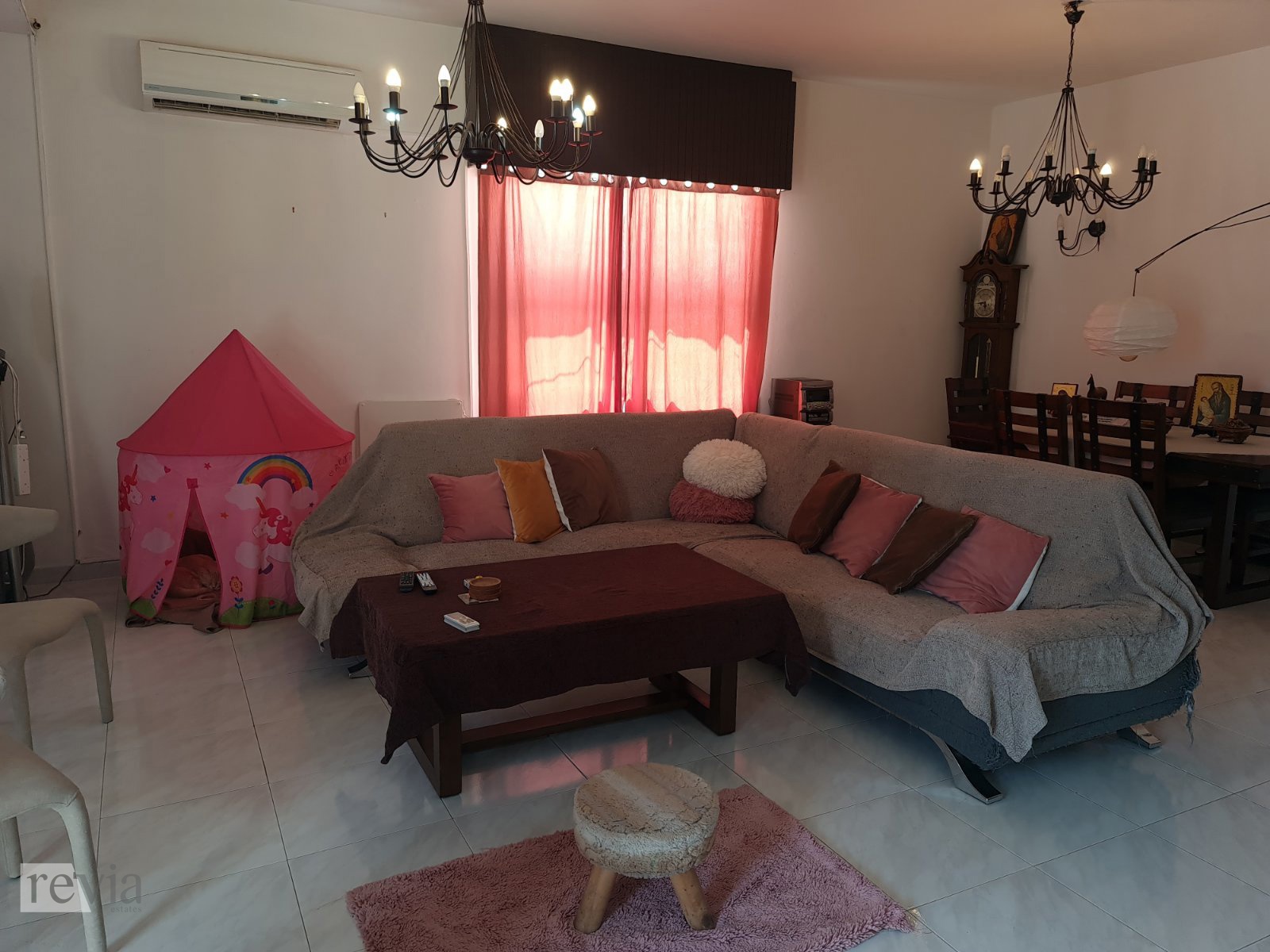 0936b124e71842539db9f2ab59e1dd84