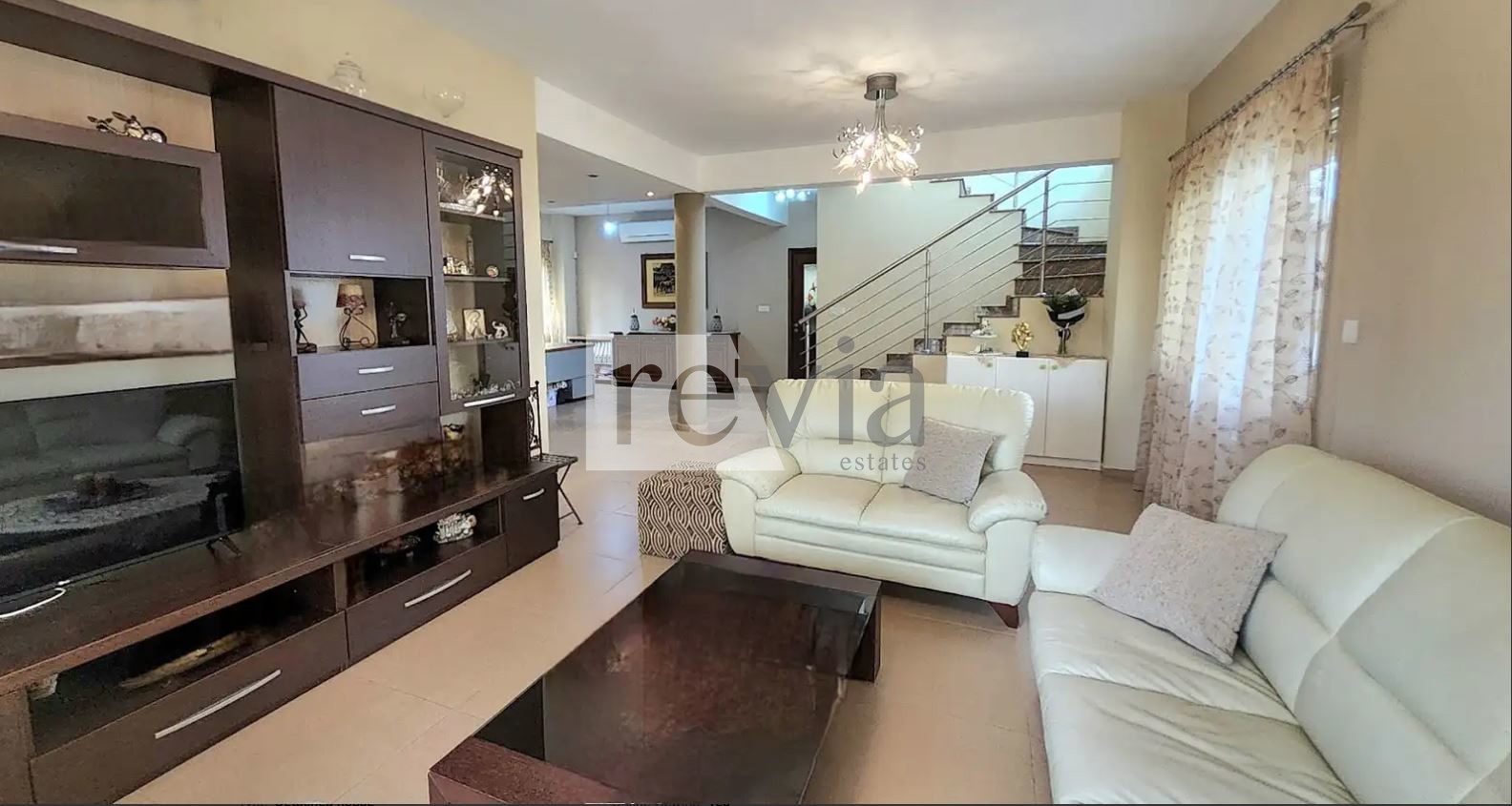 0edb68a8524449d9aaf847b838130397