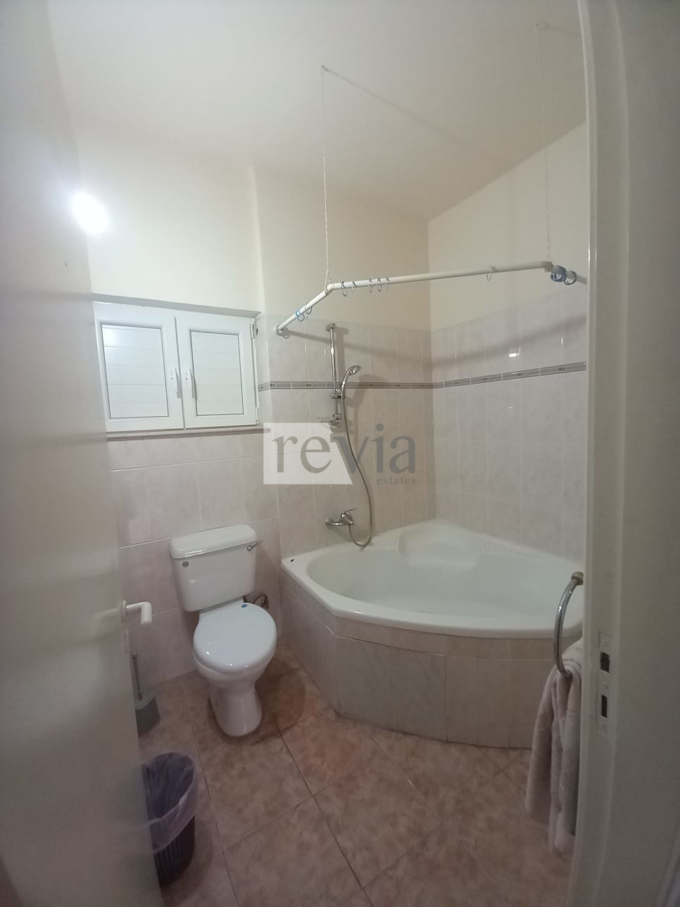 184fadad9dd646a2889527428e4f4aeb