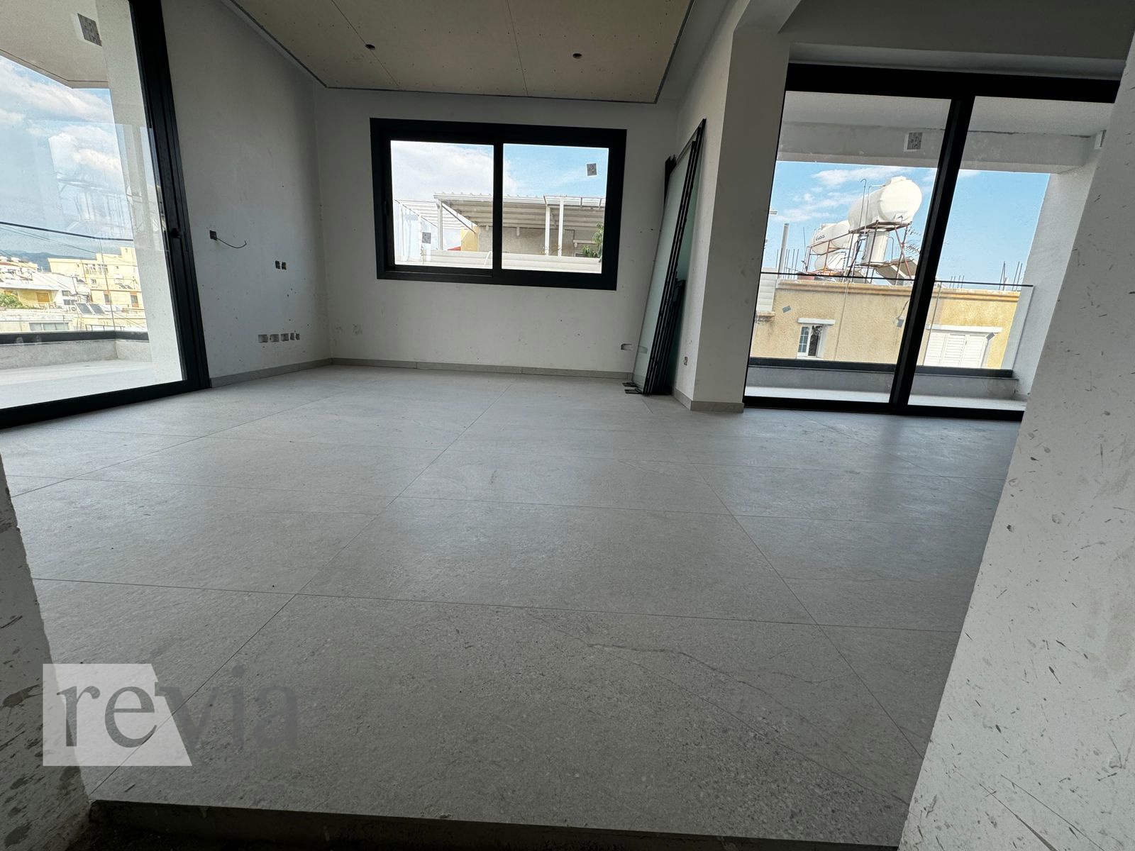 390b424158ec499cb9a1b618fa0e230e