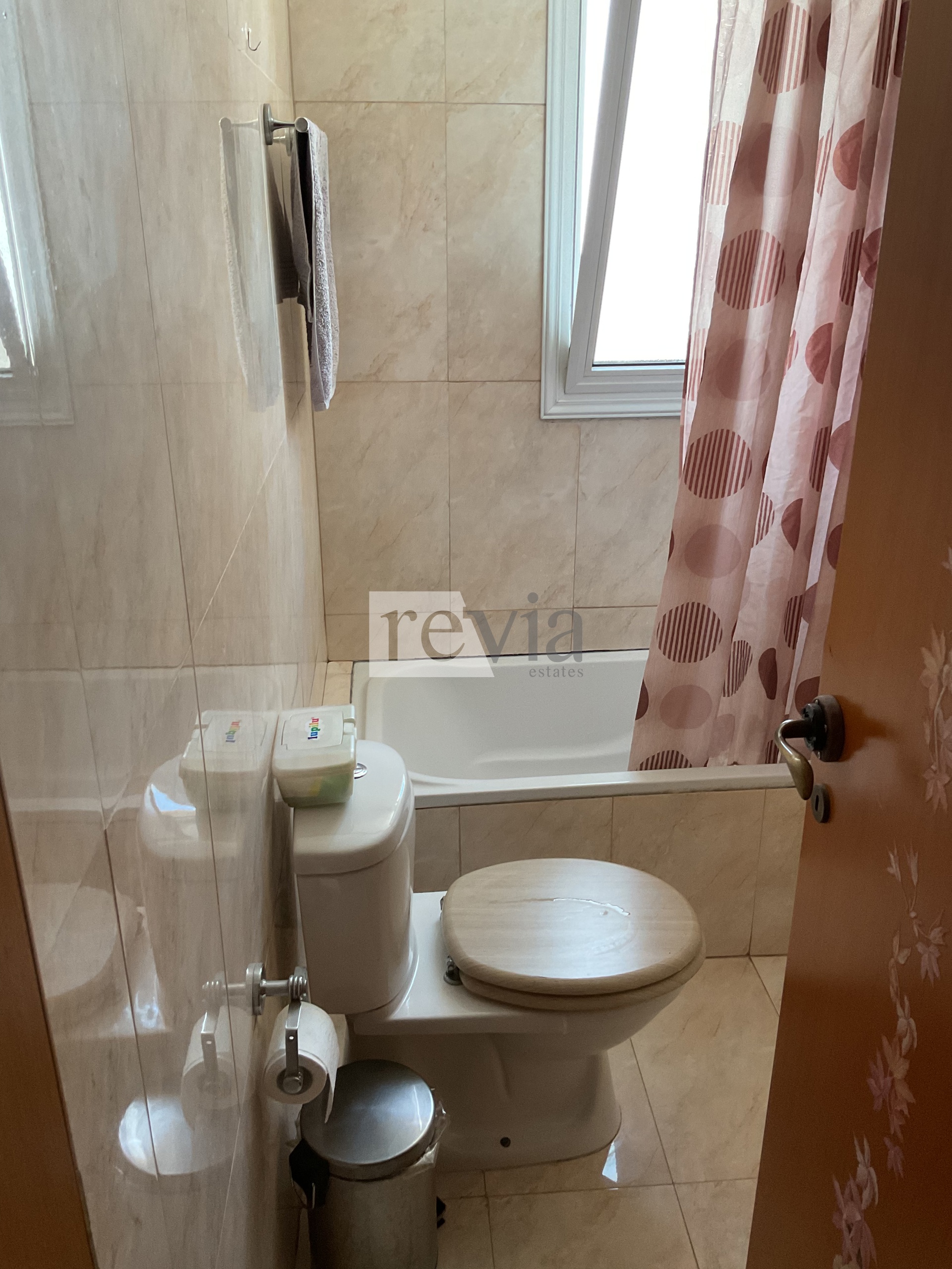 40208210c77142148f8f52c1f3814977