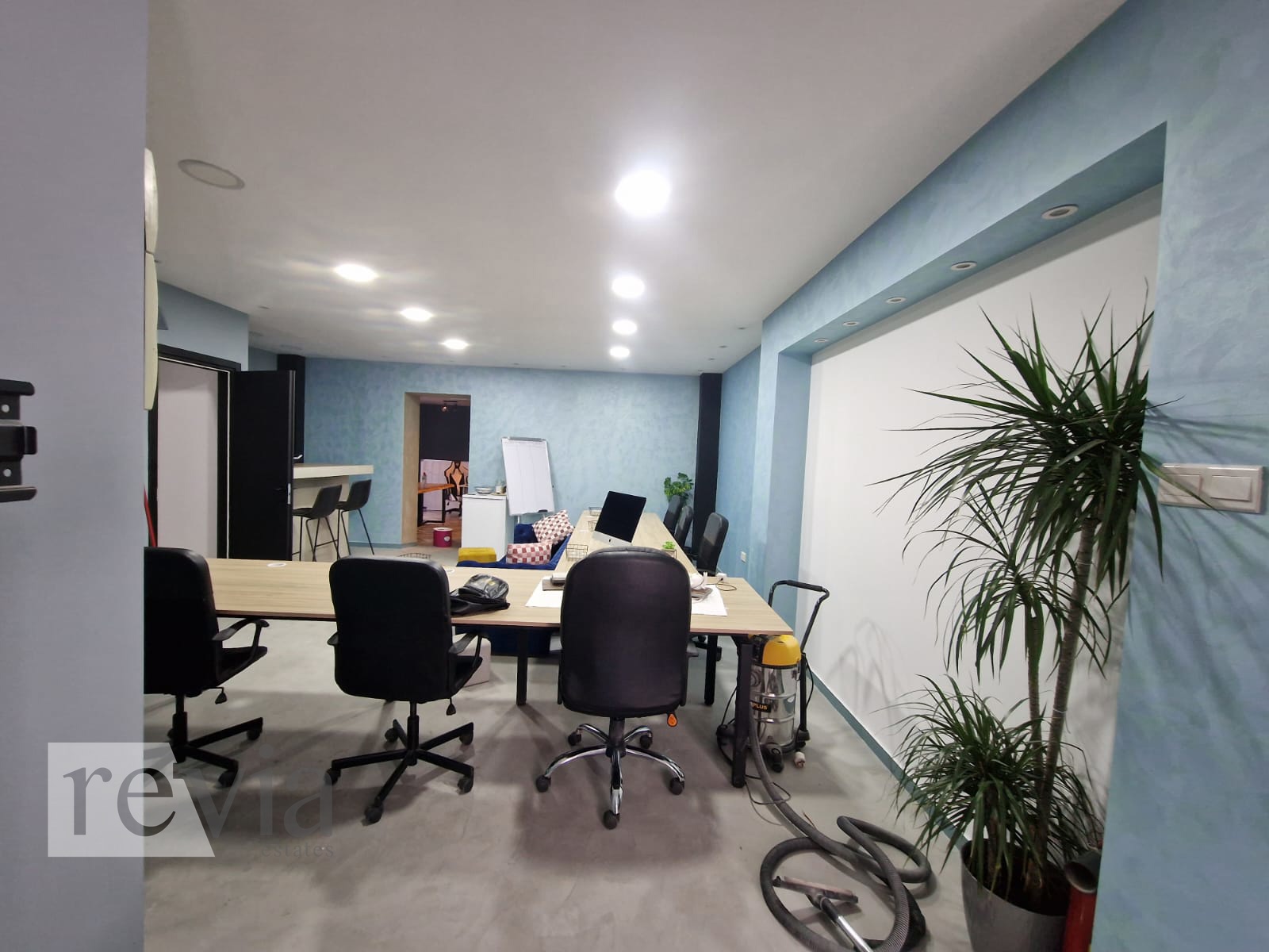 44b27b55555a40b4ad229966ee42e3d3