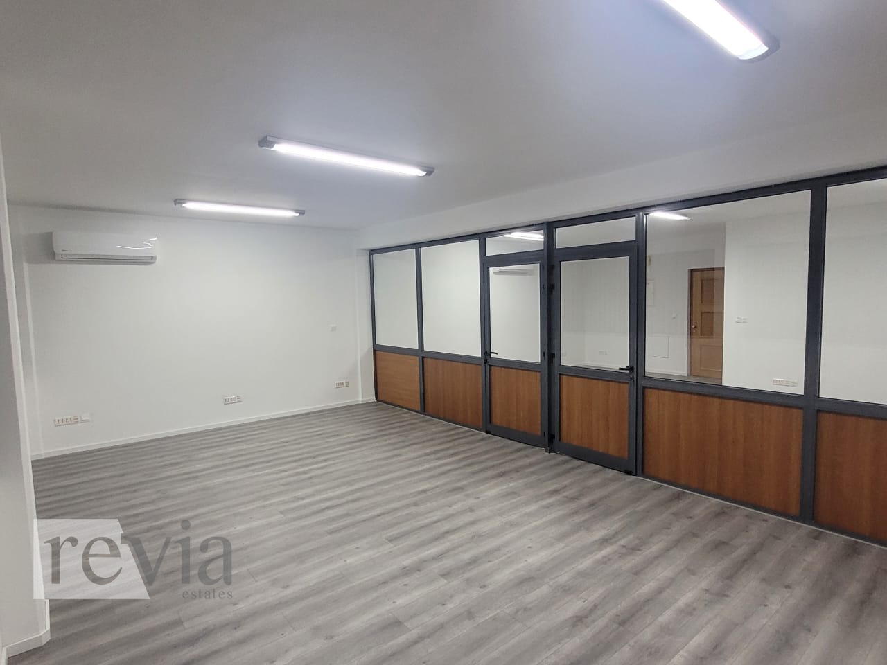 1286475 – Office For rent, Limassol City, 80 sq.m., €1.500