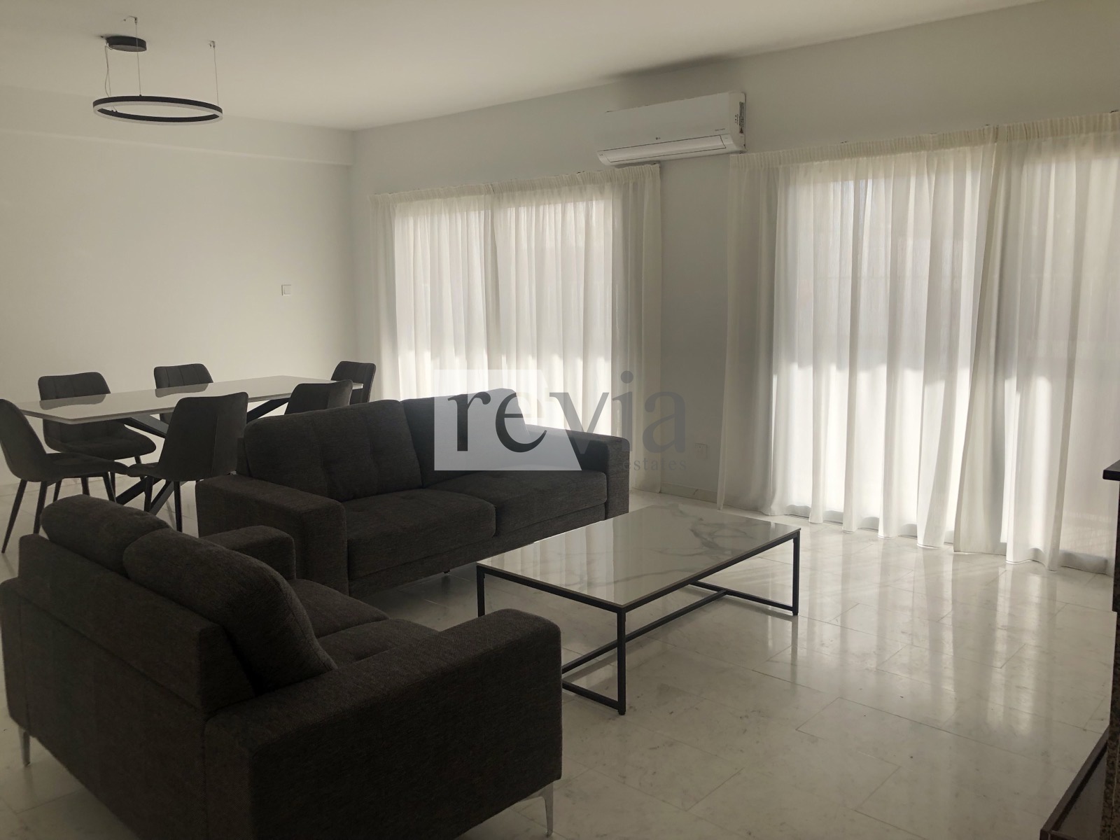 567f682c86414577b1dd1663f648557e