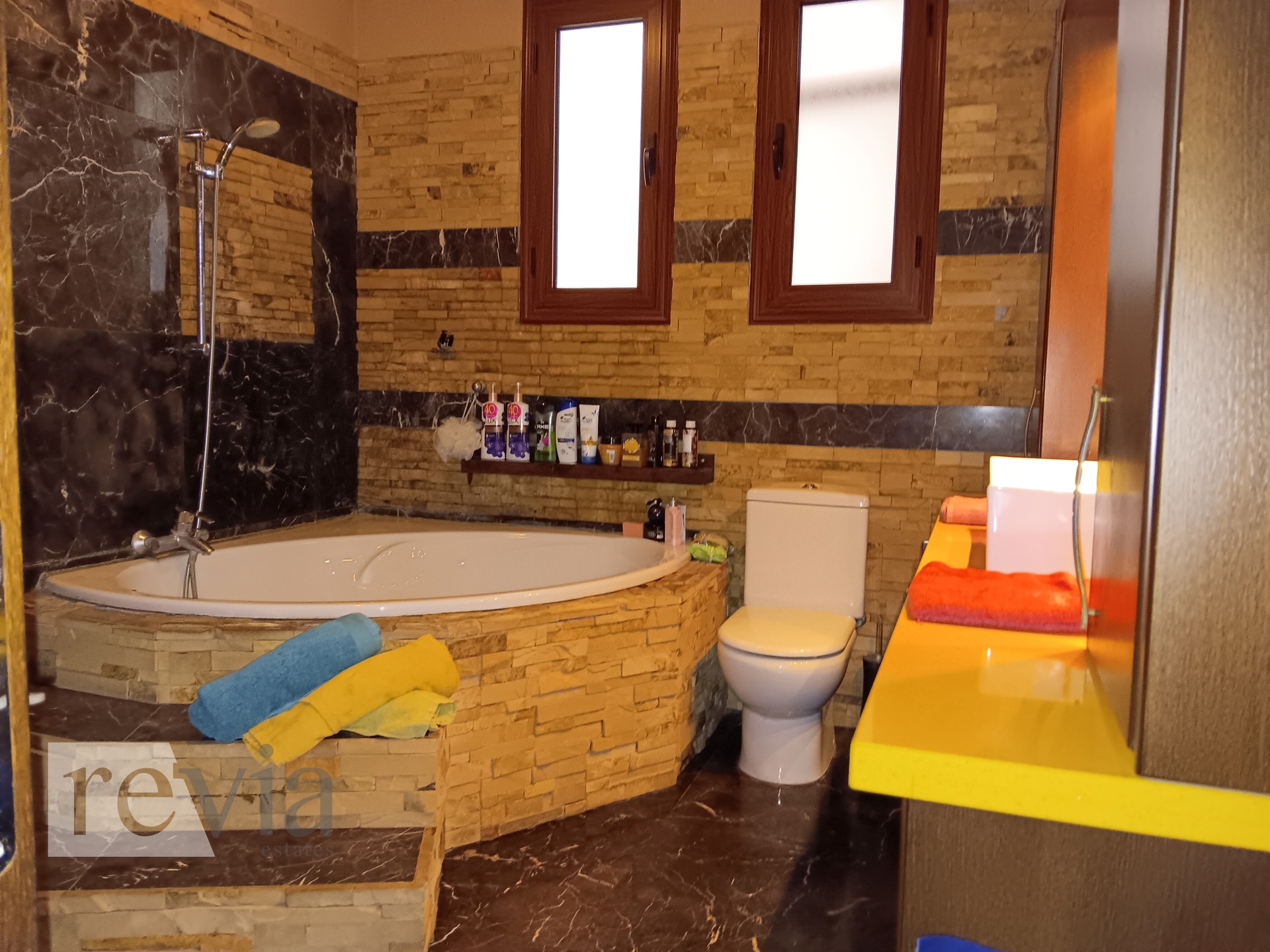 57550805704e4a29b5fd09c6e739d5ea