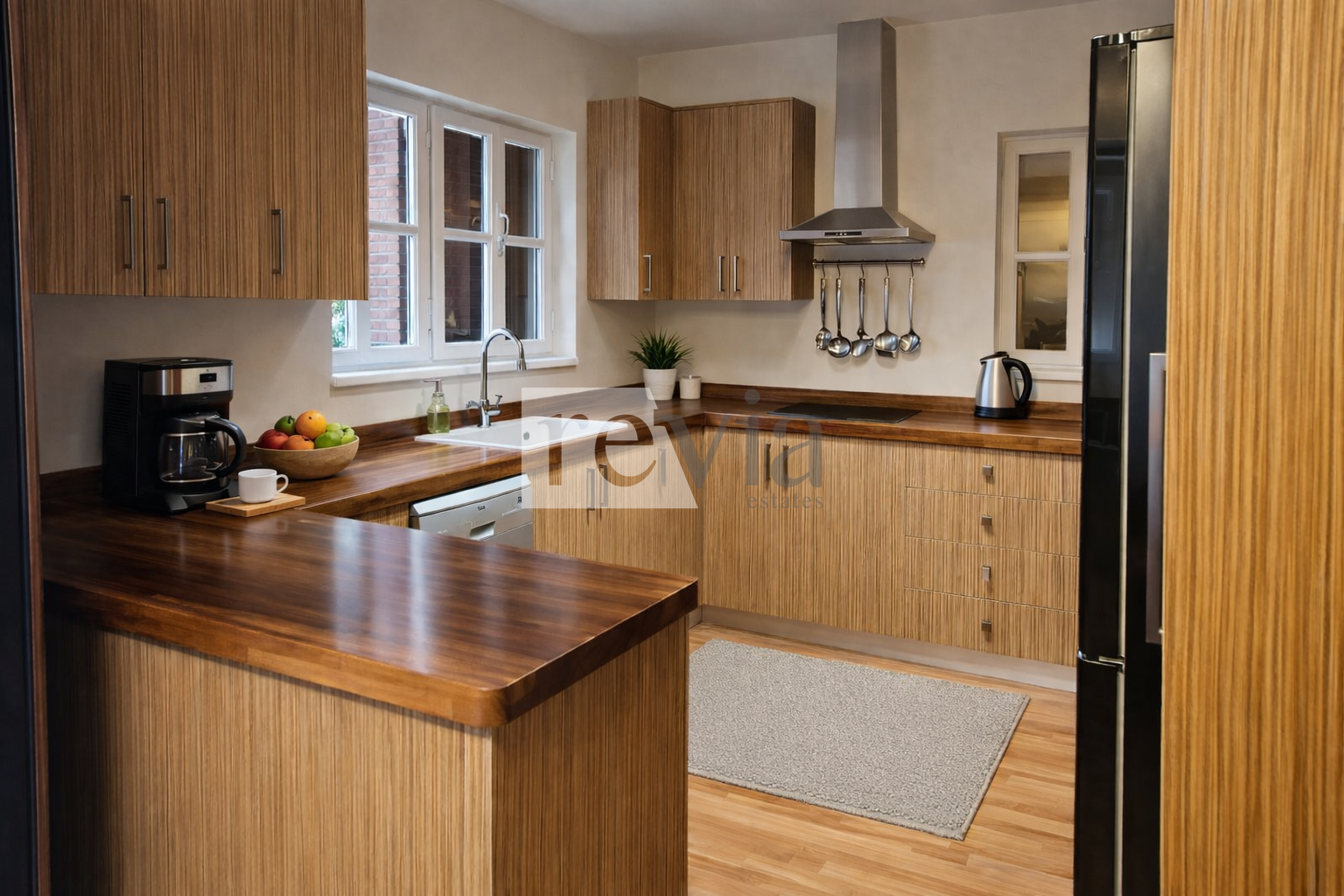 5949bb19f4d247f5ab4fbb0b3ba3ae94