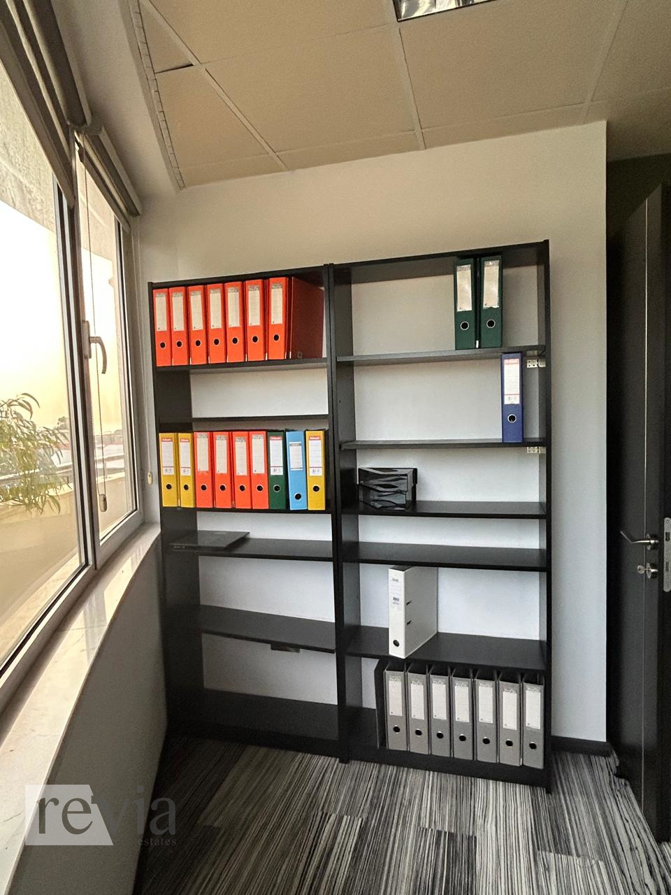 64fc3b7ee8454bb29924fdddf7e46e2a