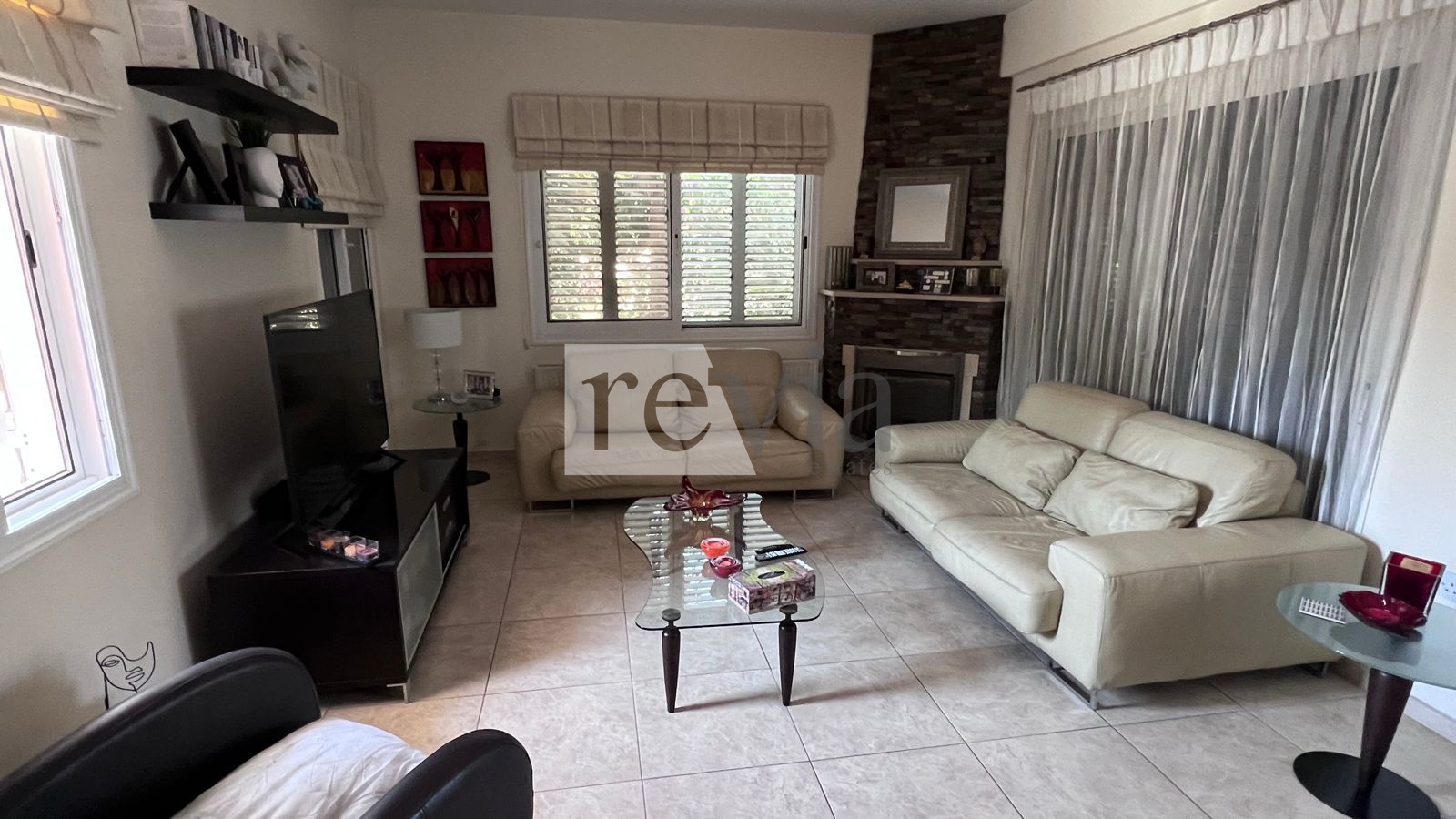 690c277ae1fe42ffbce42c7a9c2ca723