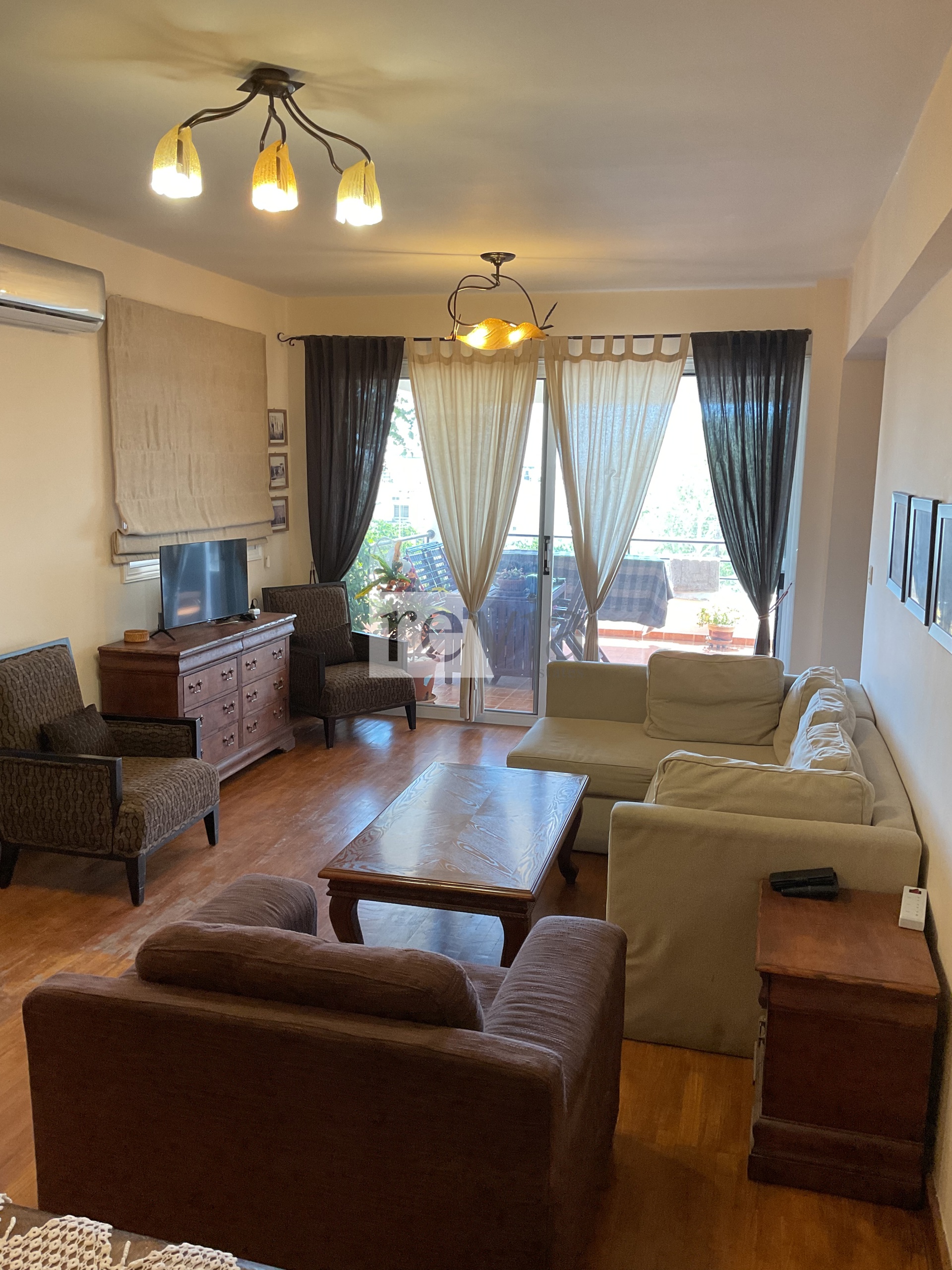 71fdad259bc1497eb607636da1b8c45b