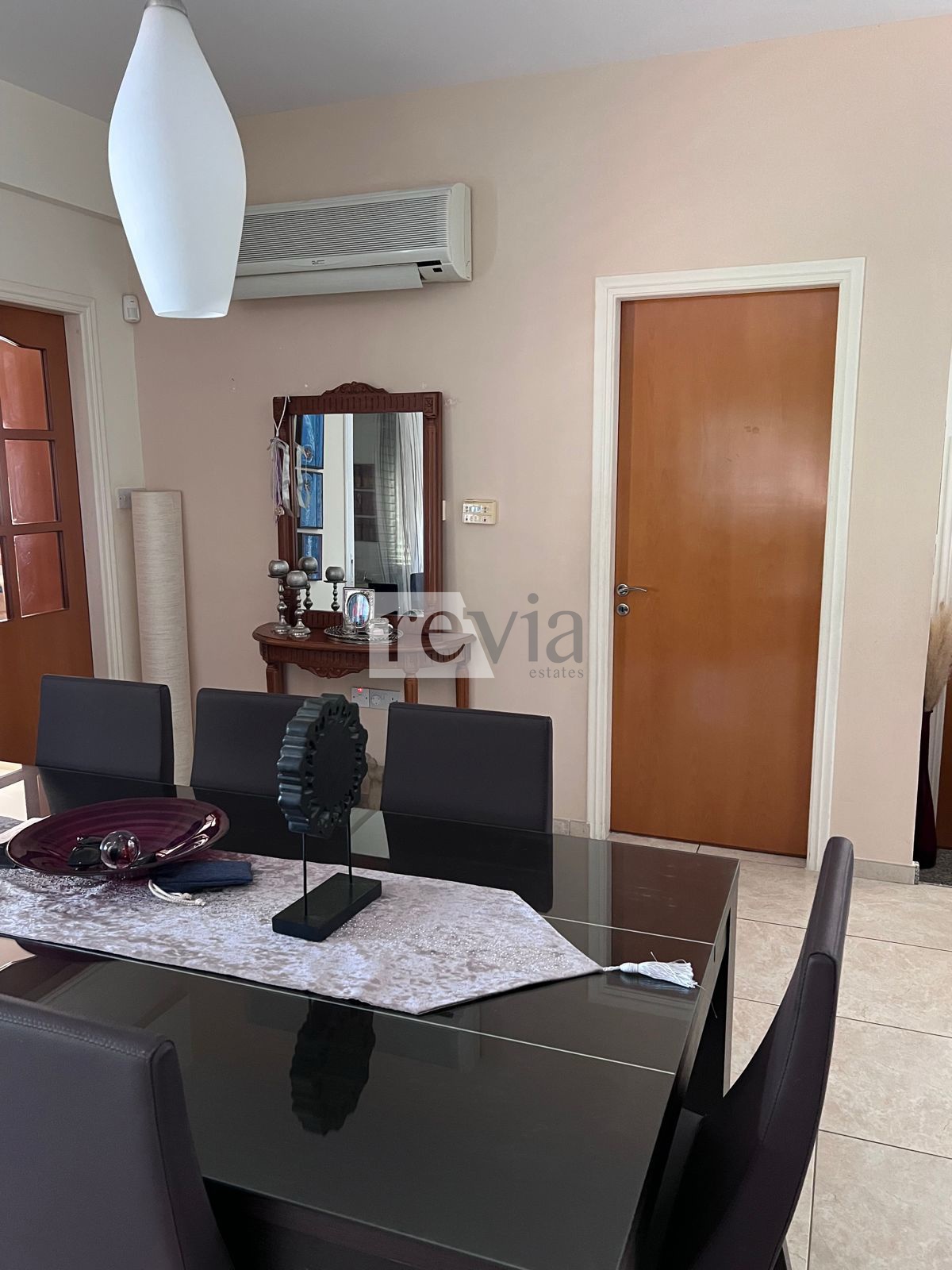 87b8ca4ee8d04bcfbb2fe36e0a27ca11