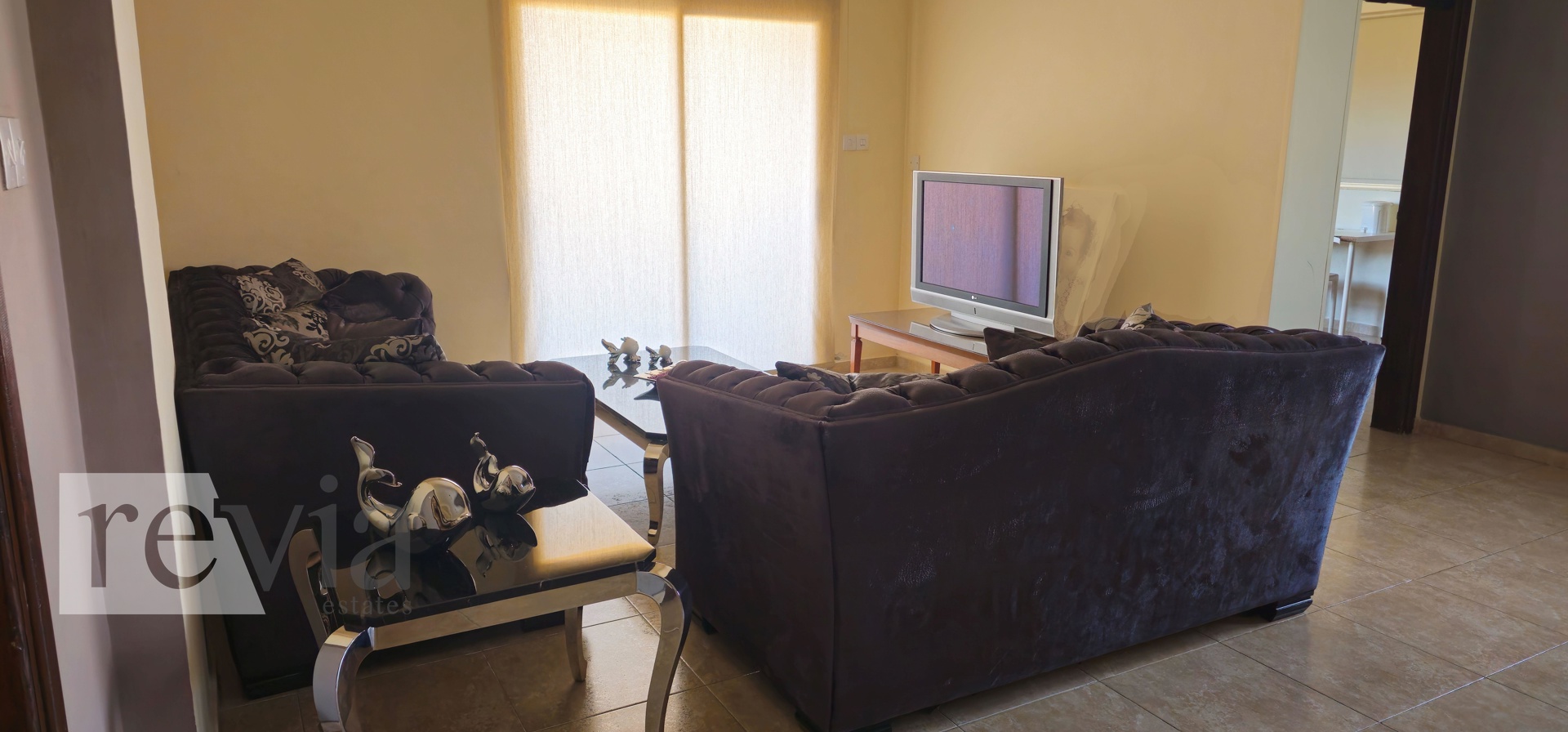 b86ce4a34e2d442d9ed084328657e4d0