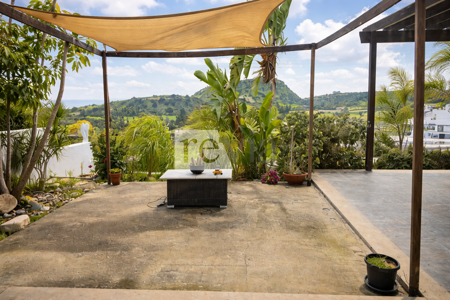 dabdb70838464ed69f50675ed95acc6e