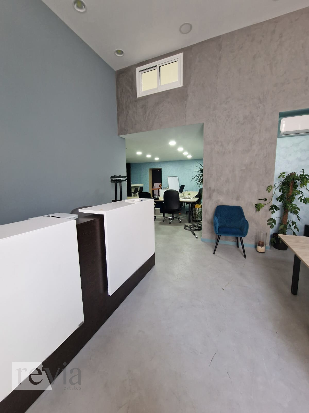 e7e1a25a2a5549e38ad9ec48f5485362