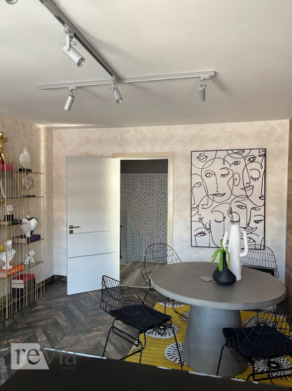 img_3e2926eb-f160-4003-9de5-0f4d78450400