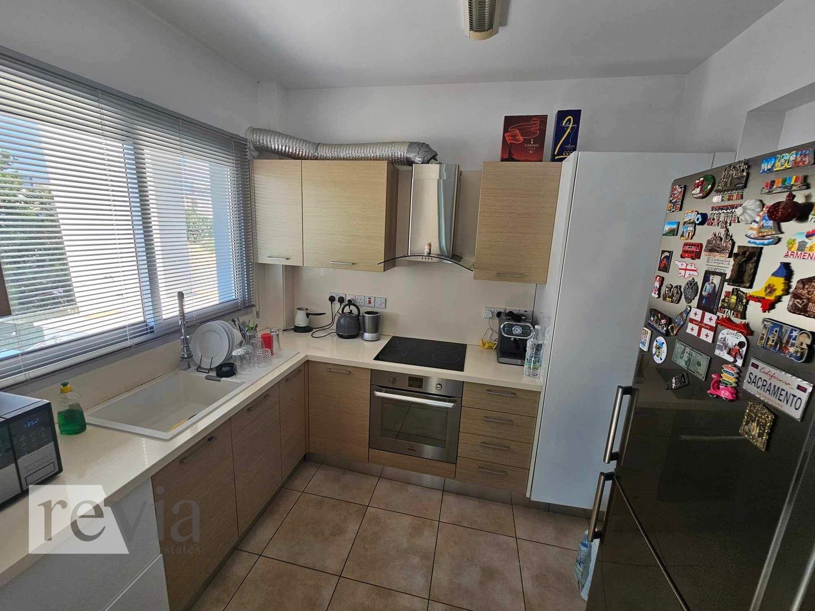 1064972 – Apartment For rent, Limassol City, 90 sq.m., €1.300