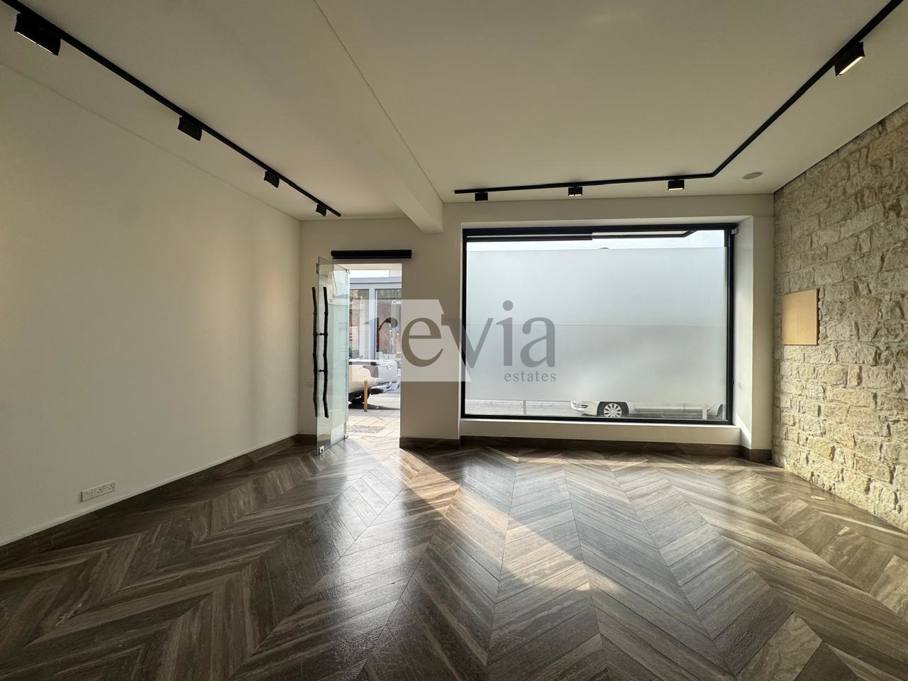 052d9ff836fa4fe09f2f9da0bbd65ccf