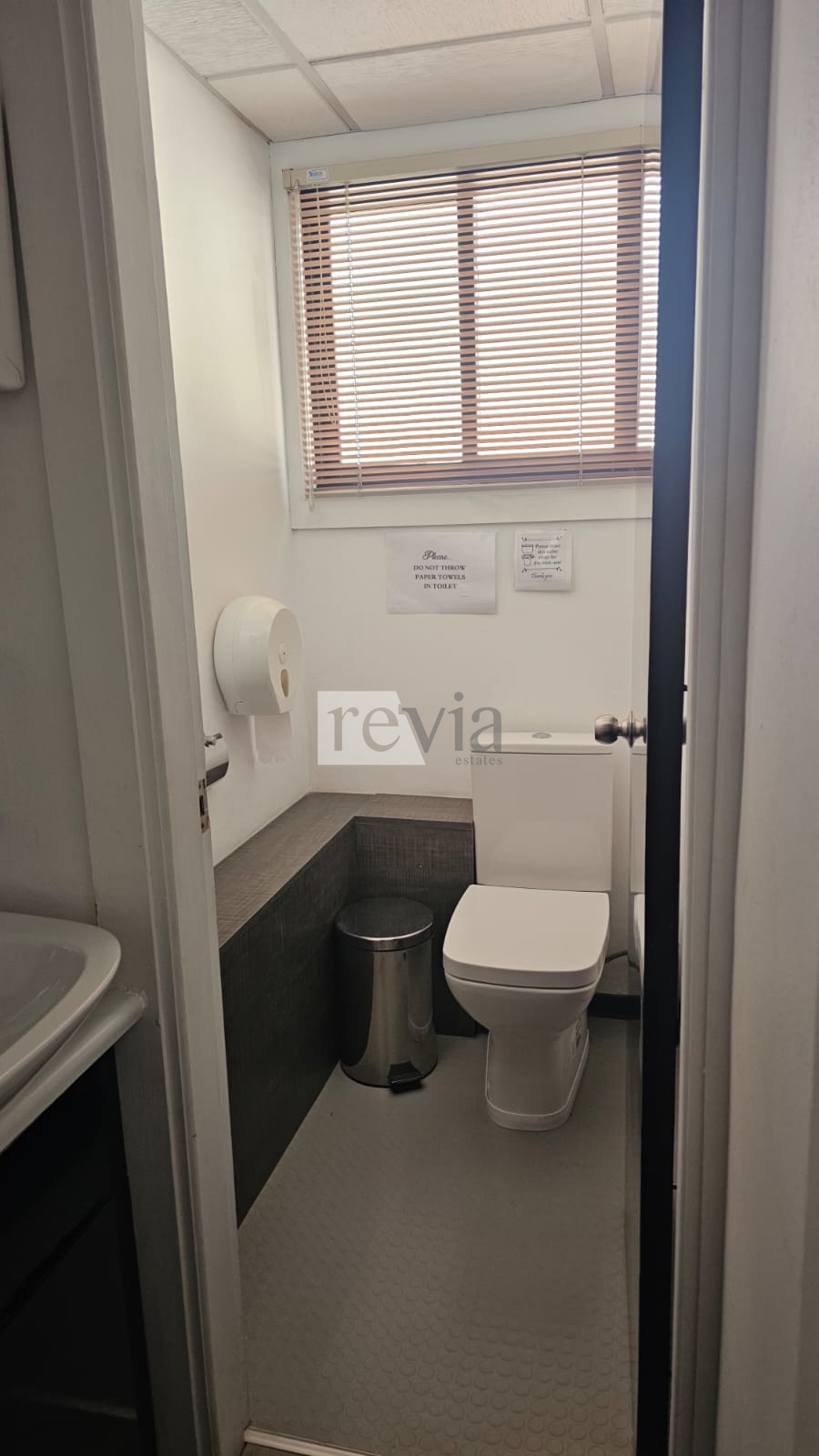 2103739 – Office For rent, Limassol City, 180 sq.m., €2.900