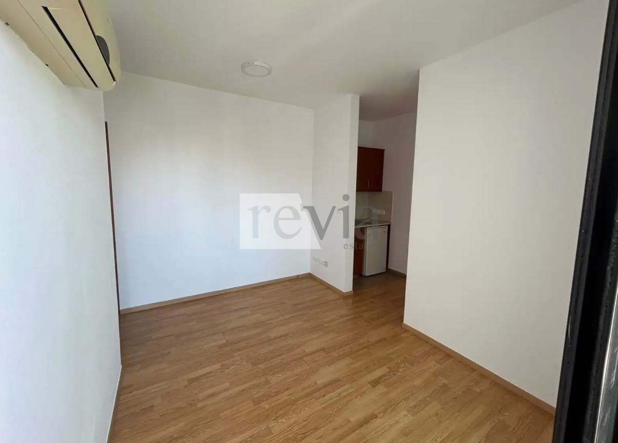 1653985 – Office For rent, Limassol City, 75 sq.m., €1.600