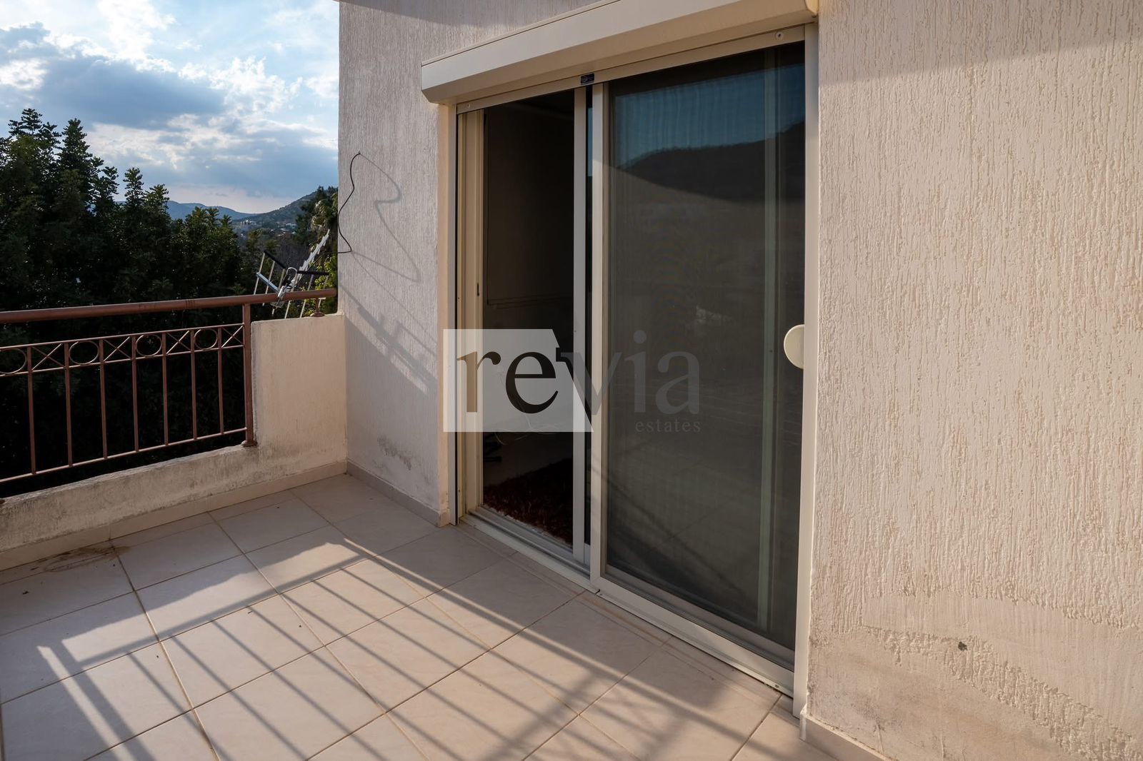 29ce8d5c692b491fb765ce43973cd979