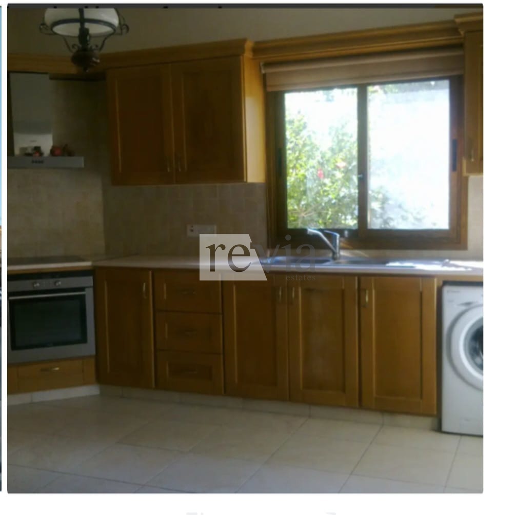 2302460 – Detached house For sale, Parekklisia, 212 sq.m., €495.000