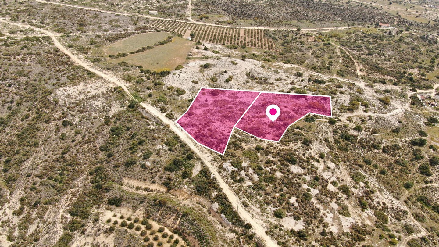 Two adjacent Residential Fields in Psematismenos, Larnaca – id S30688