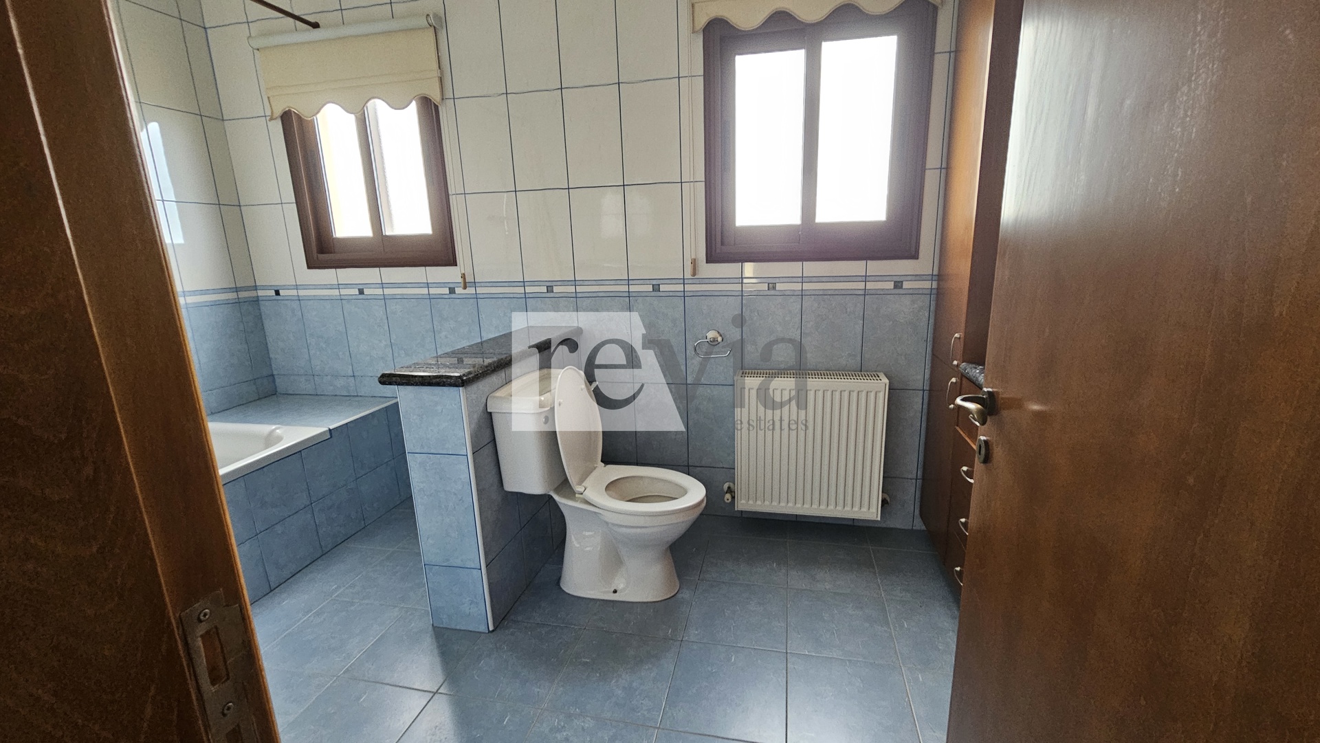 2051767 – Detached house For rent, Parekklisia, 300 sq.m., €3.100