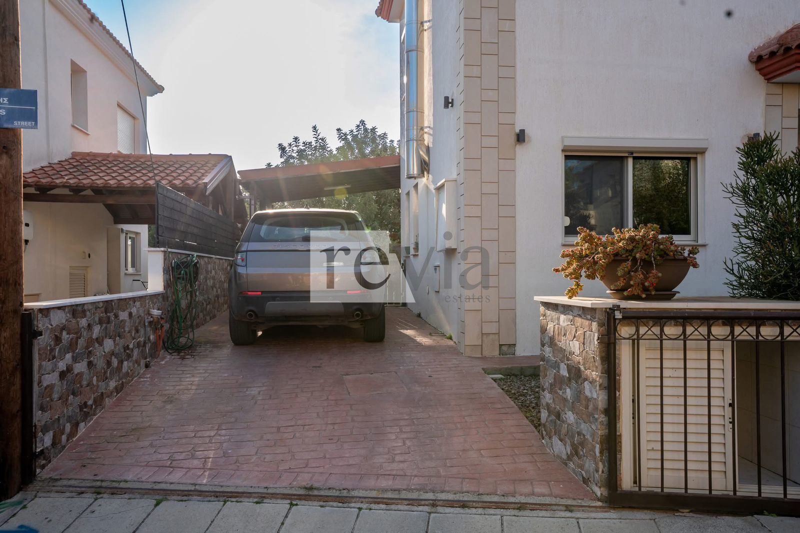 45fb0c455c32426f88937465d5c0110f