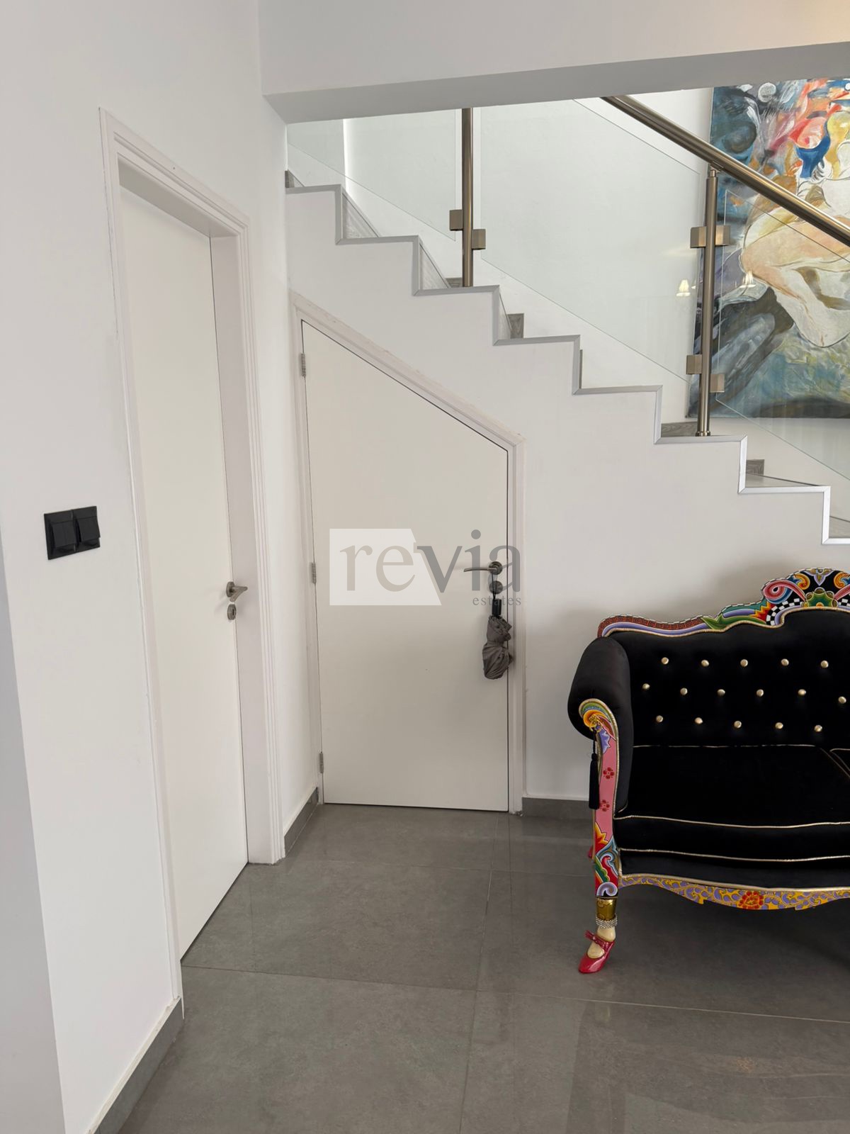 464fbc623a984e2fa6419f0e45c6e87c