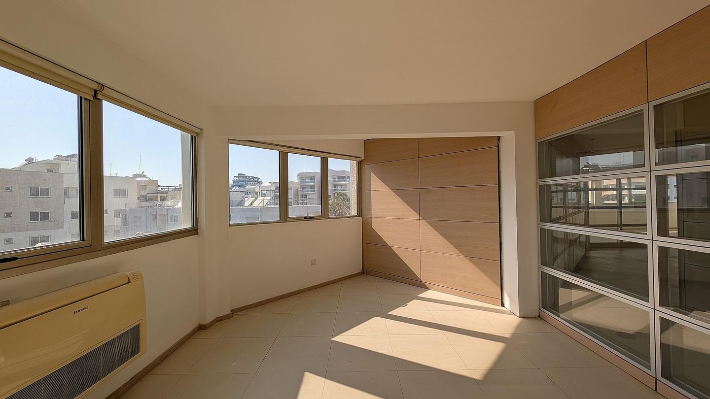 Office Space in Agia Zoni, Limassol – id S1608