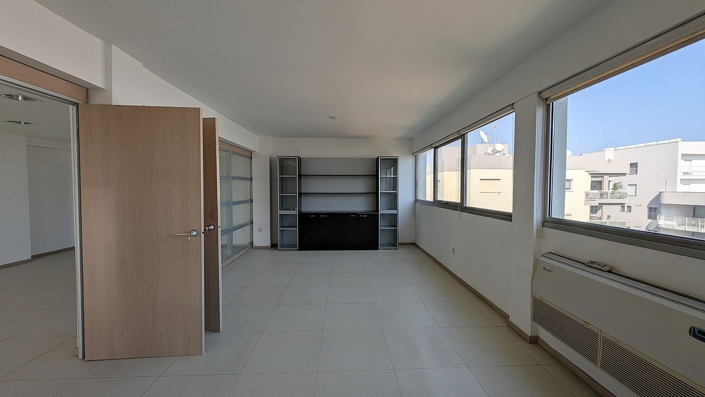 Office Space in Agia Zoni, Limassol – id S1608