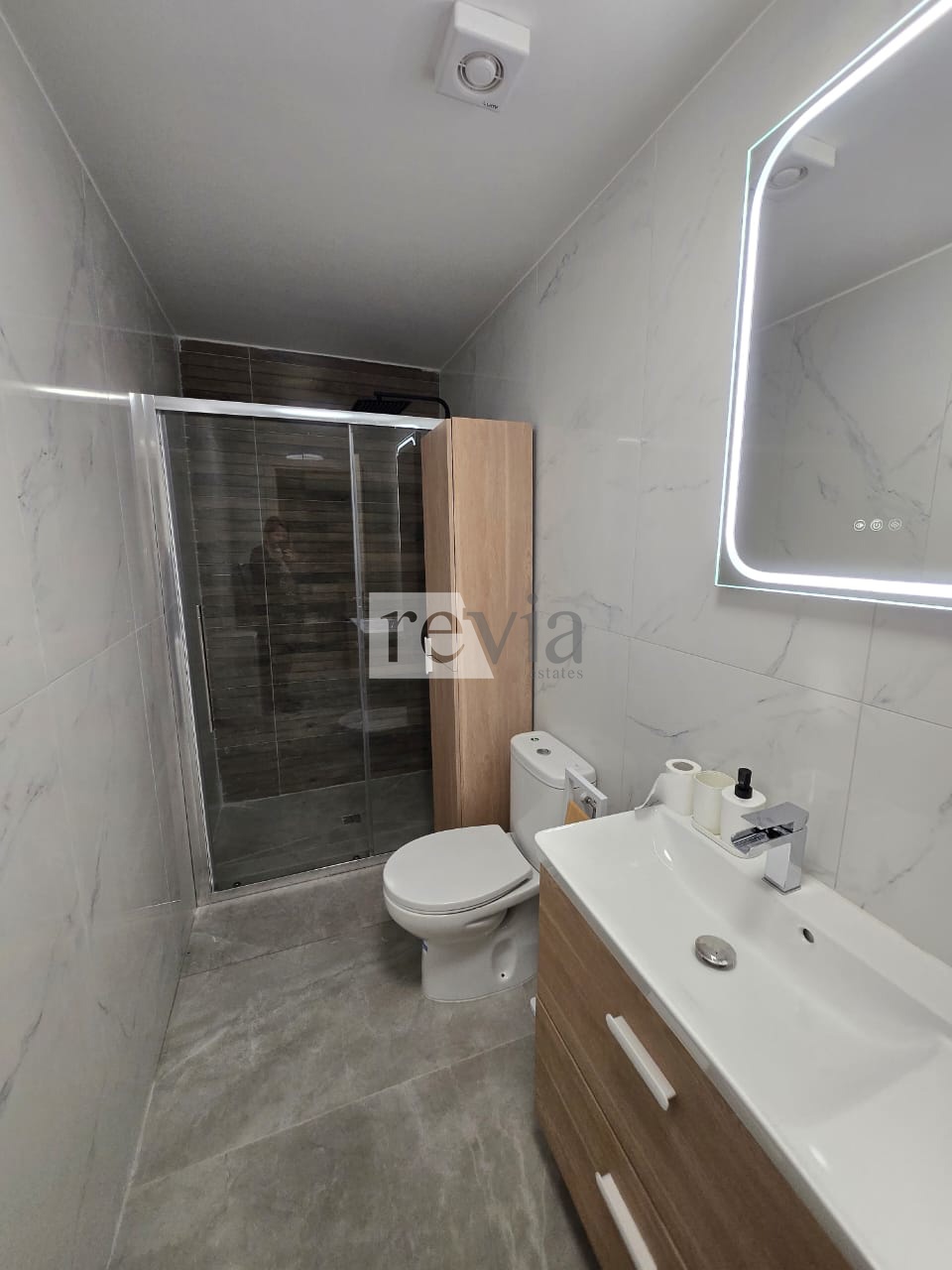 2079320 – Apartment For rent, Limassol City, 50 sq.m., €1.300
