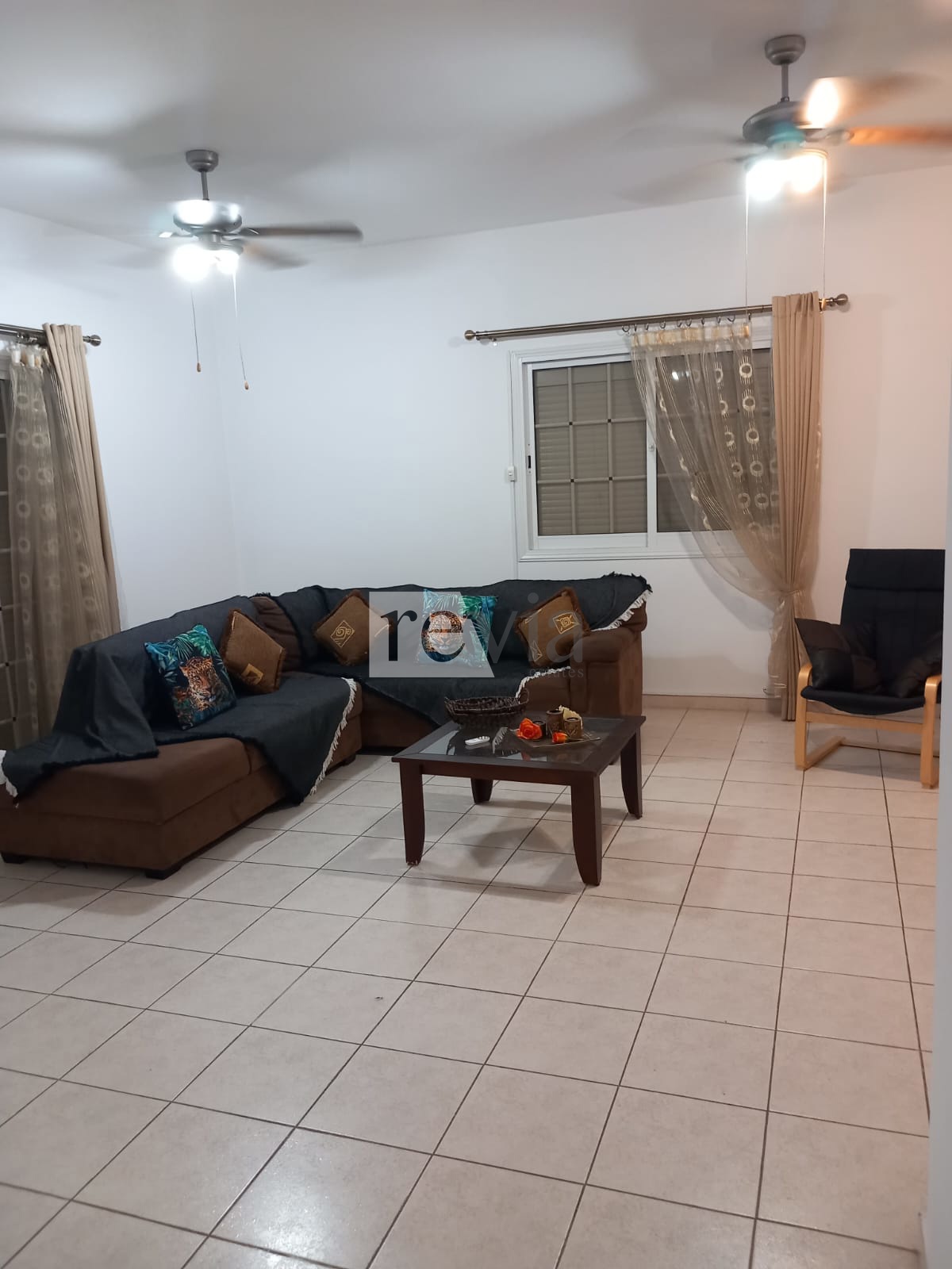 7d9d979874c449818e7df742f629cbb3